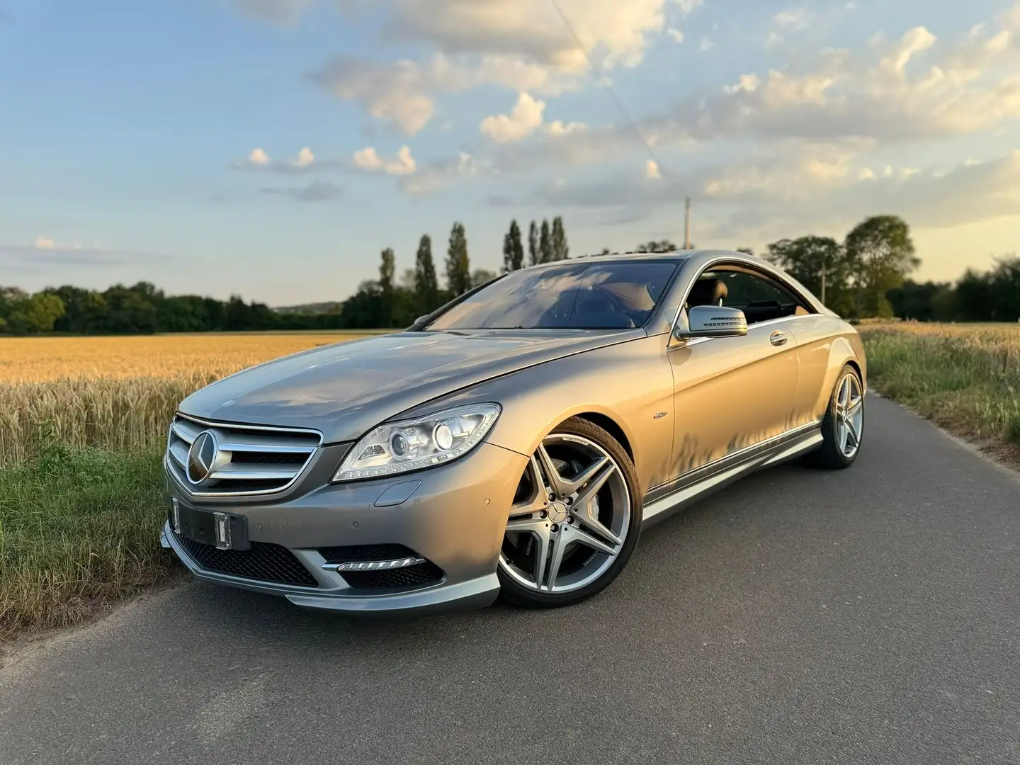 Mercedes-Benz CL 500 4Matic (BlueEFFICIENCY) 7G-TRONIC*2.Hand*Voll*AMG Šedá - 1