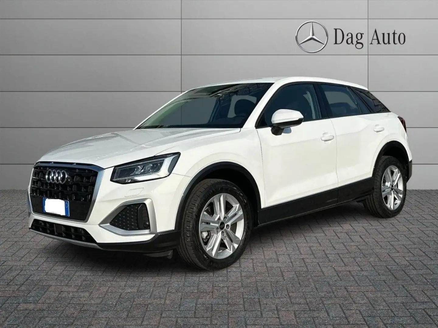 Audi Q2 35 TFSI S tronic Business Weiß - 1