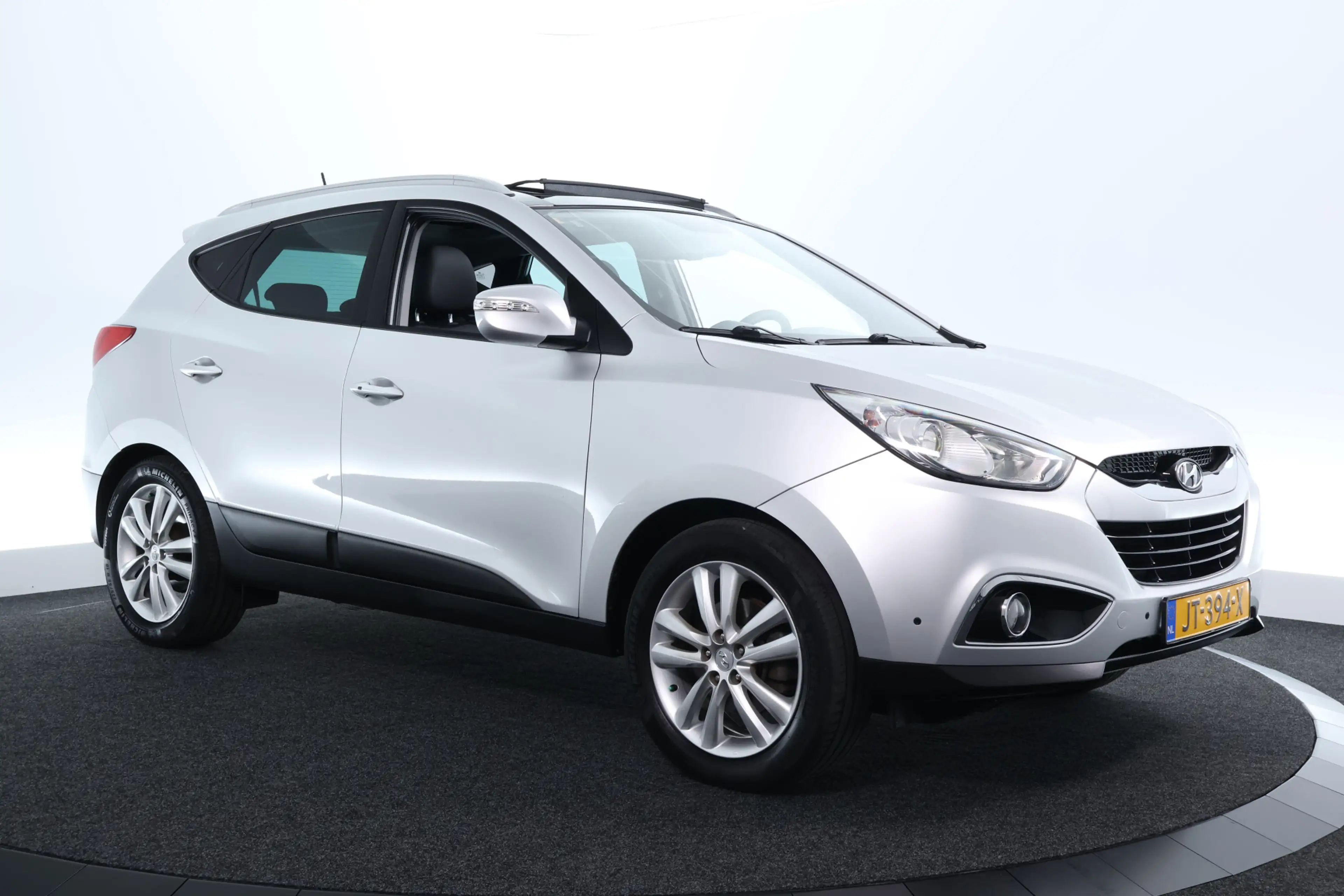 Hyundai iX35 2.0 CRDi HP 4WD i-Catcher |PANO|CARPLAY|CAMERA|CRU — photo 3
