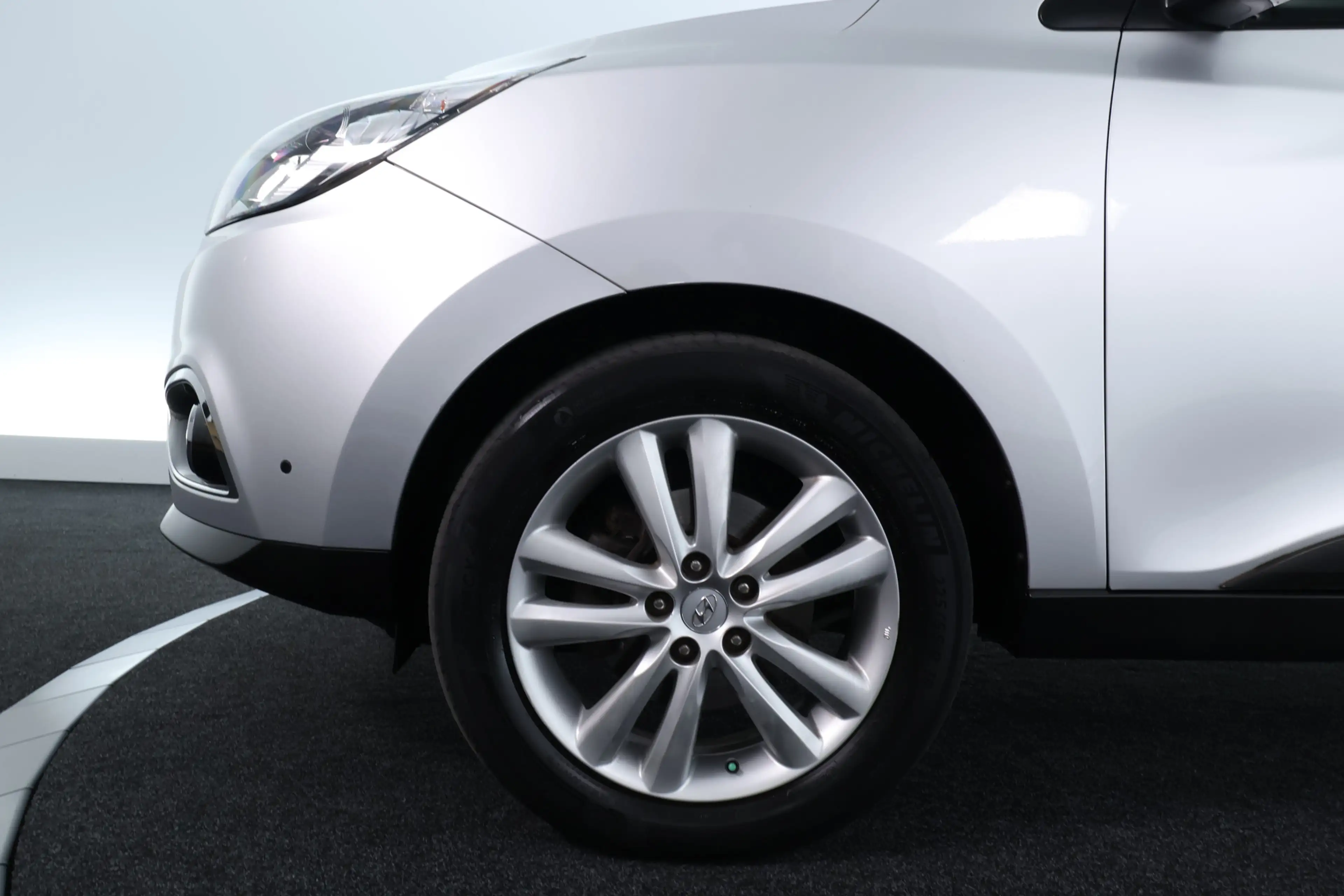 Hyundai iX35 2.0 CRDi HP 4WD i-Catcher |PANO|CARPLAY|CAMERA|CRU — photo 28