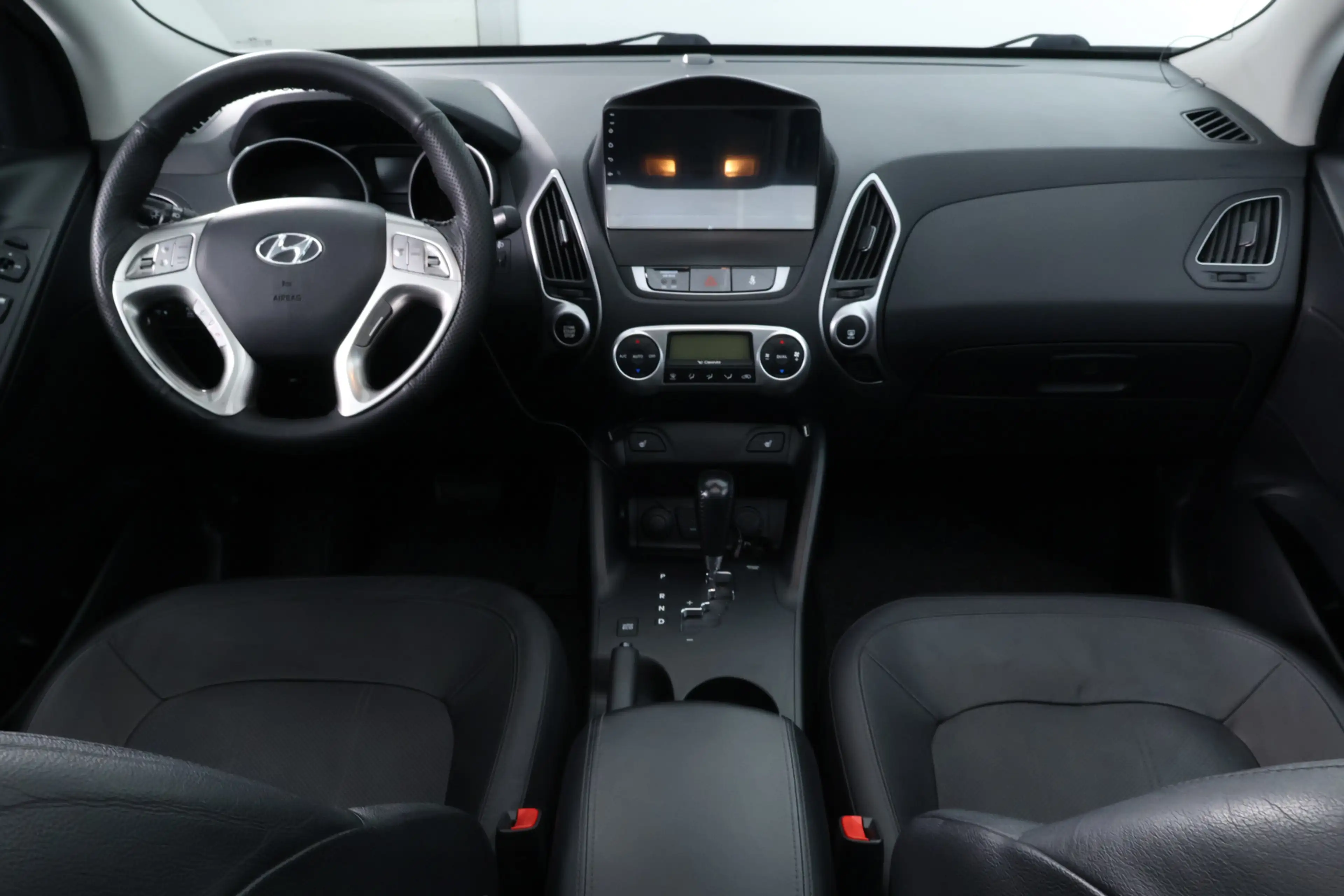 Hyundai iX35 2.0 CRDi HP 4WD i-Catcher |PANO|CARPLAY|CAMERA|CRU — photo 9