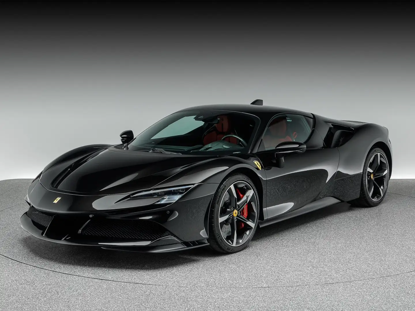 Ferrari SF90 Stradale Noir - 1