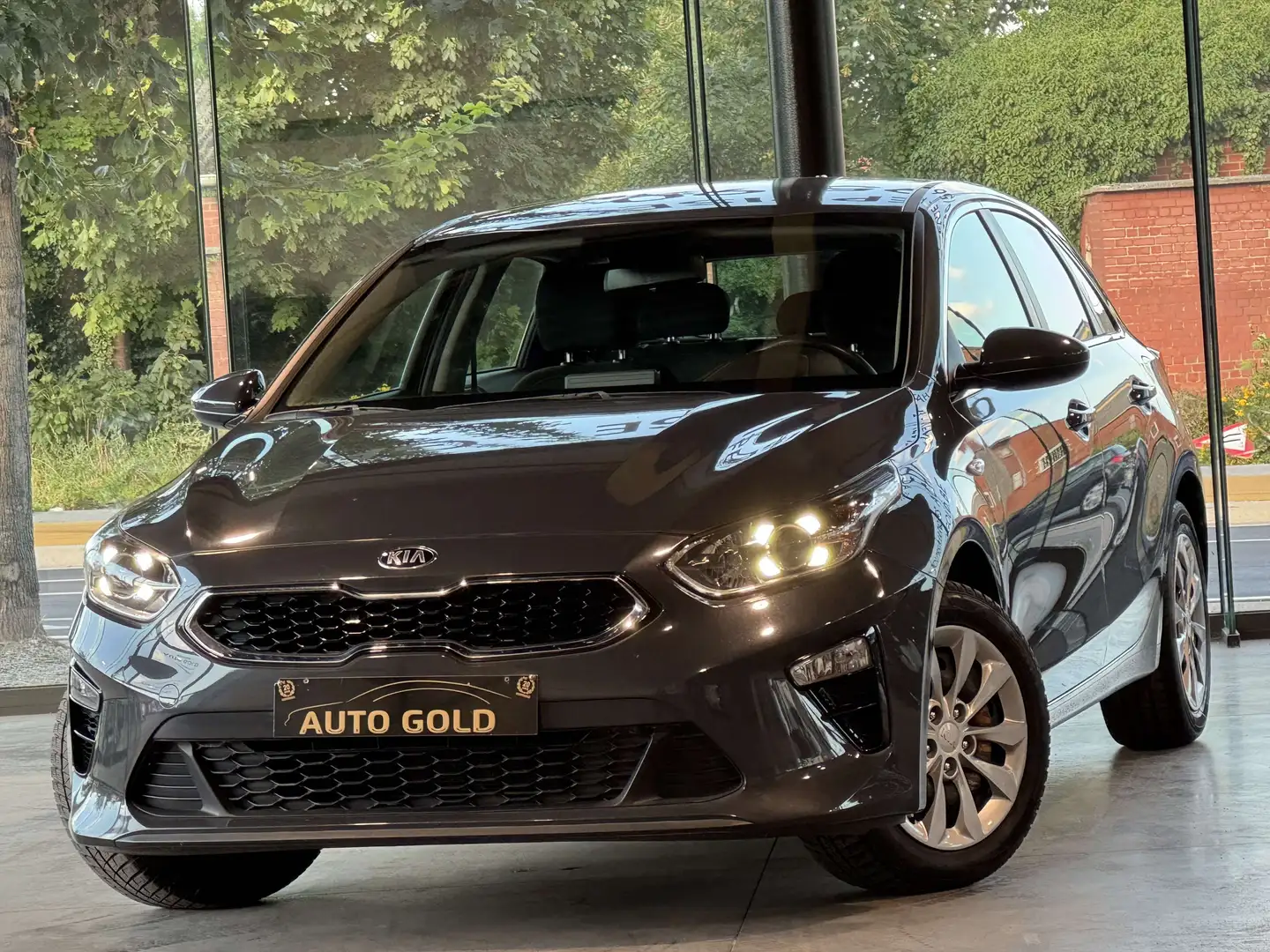 Kia Ceed / cee'd 1.4i/CAMERA/NAVI/NEW MODELS/1PROP CARNET Gris - 1