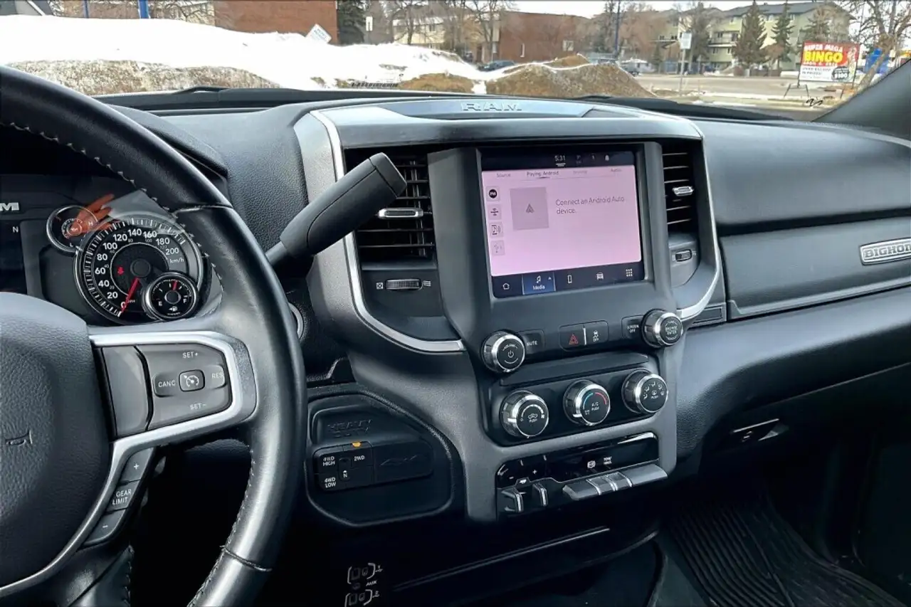 RAM 3500 снимка RAM 3500
