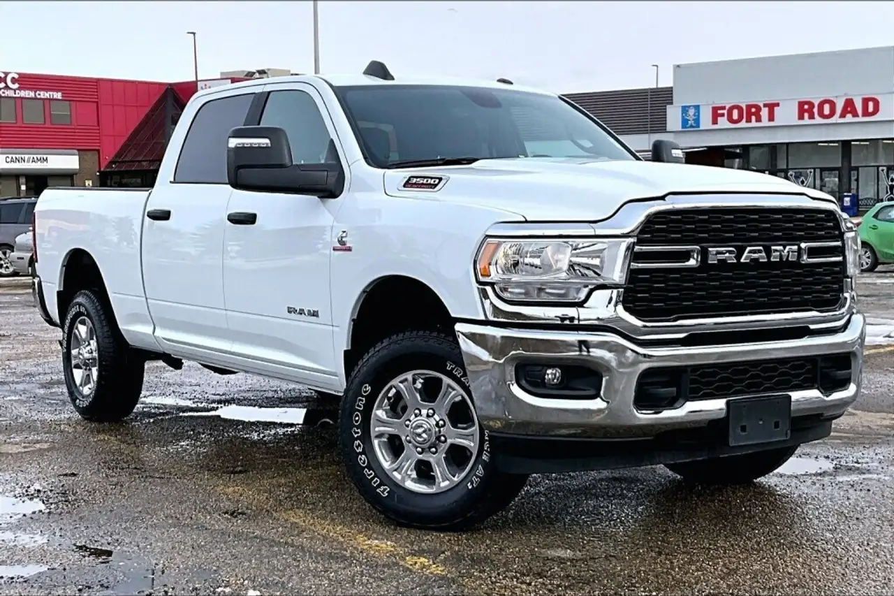 RAM 3500 снимка RAM 3500