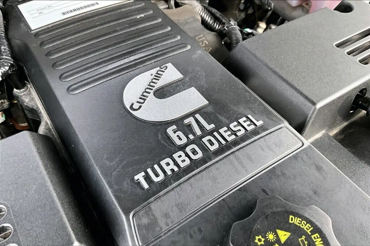RAM 3500 снимка RAM 3500