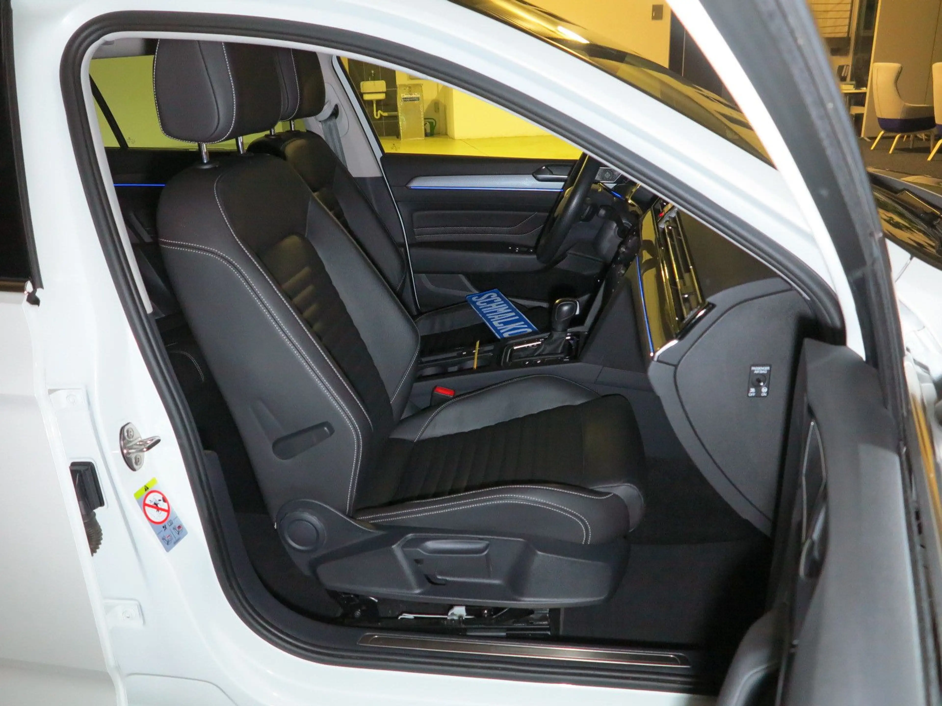 Volkswagen Passat Alltrack Passat Variant 2.0 TDI DSG7 4Mot Alltrack Leder — photo 11