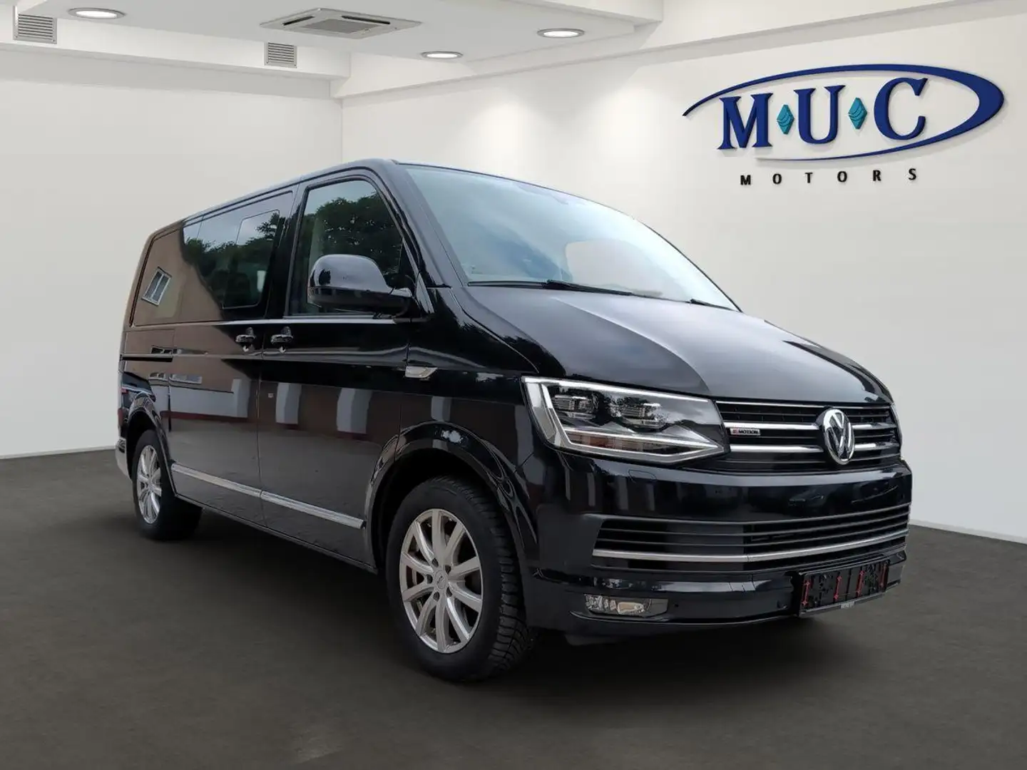 Volkswagen T6 Multivan 2.0 TDI Multivan Highline 4Motion Schwarz - 2