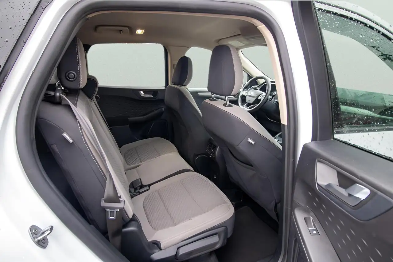 Ford Escape снимка Ford Escape