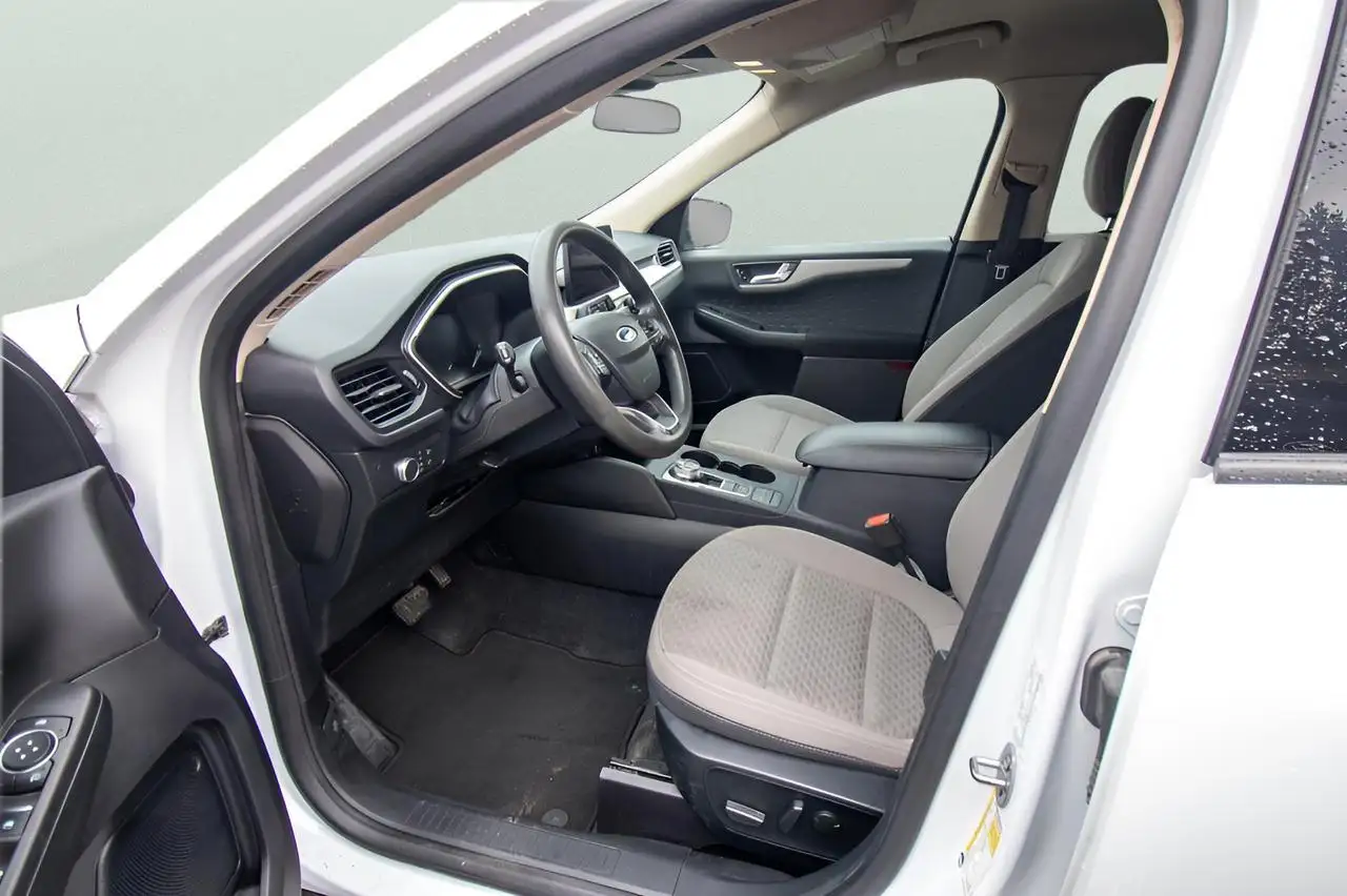 Ford Escape снимка Ford Escape