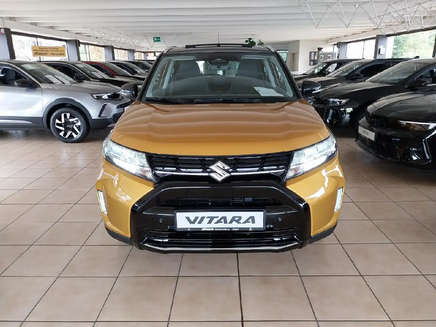 Suzuki Vitara 1.5 Hybrid Comfort+ 4x4 Automatik - 2
