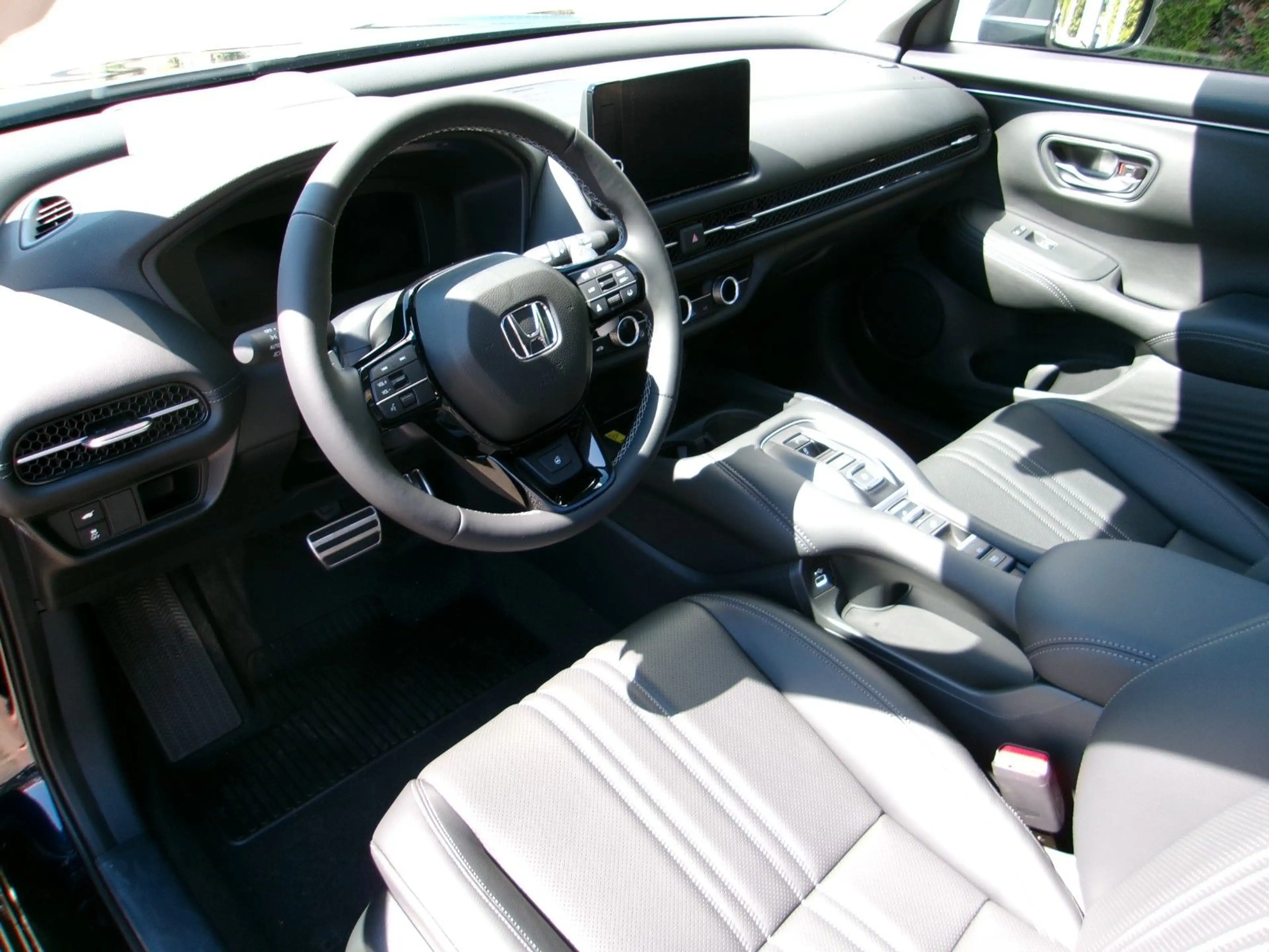 Honda ZR-V e:HEV Advance Pano*Bose*8Jahre Garantie — photo 11