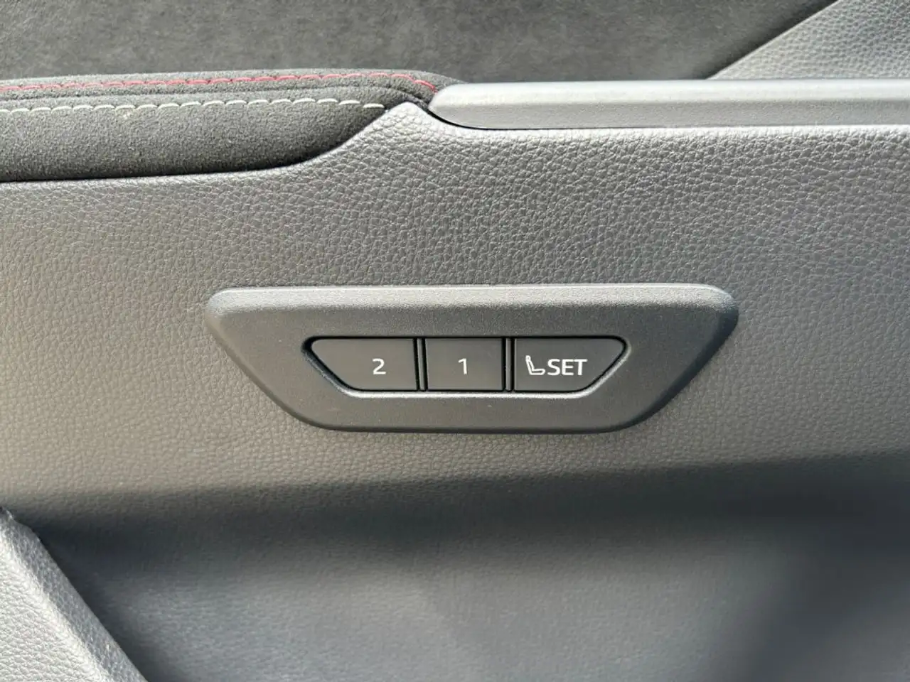 Toyota C-HR 2.0 Hybrid AWD GR SPORT, миниатюра 19