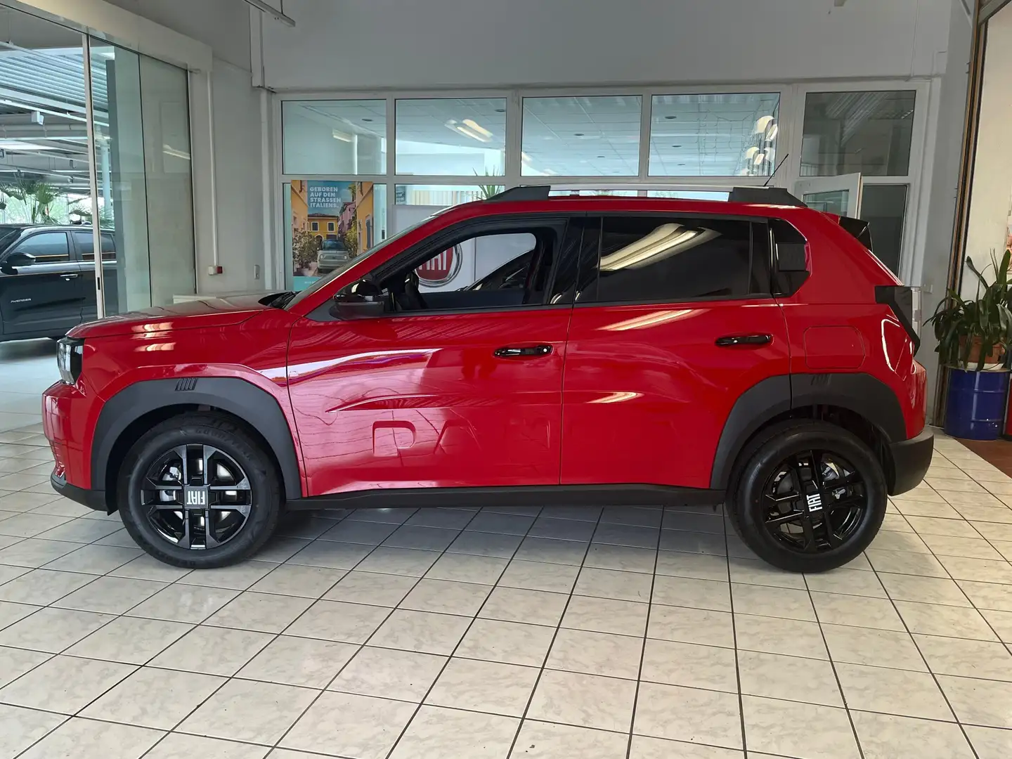 Fiat Grande Panda Hybrid 1.2 eDCT 74 kW Icon - sofort Verfügbar! Rojo - 2