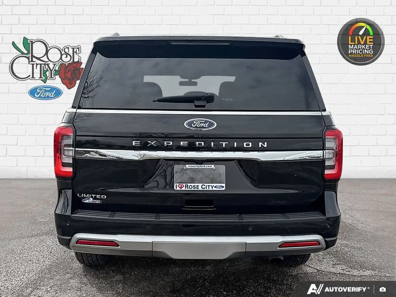 Ford Expedition снимка Ford Expedition
