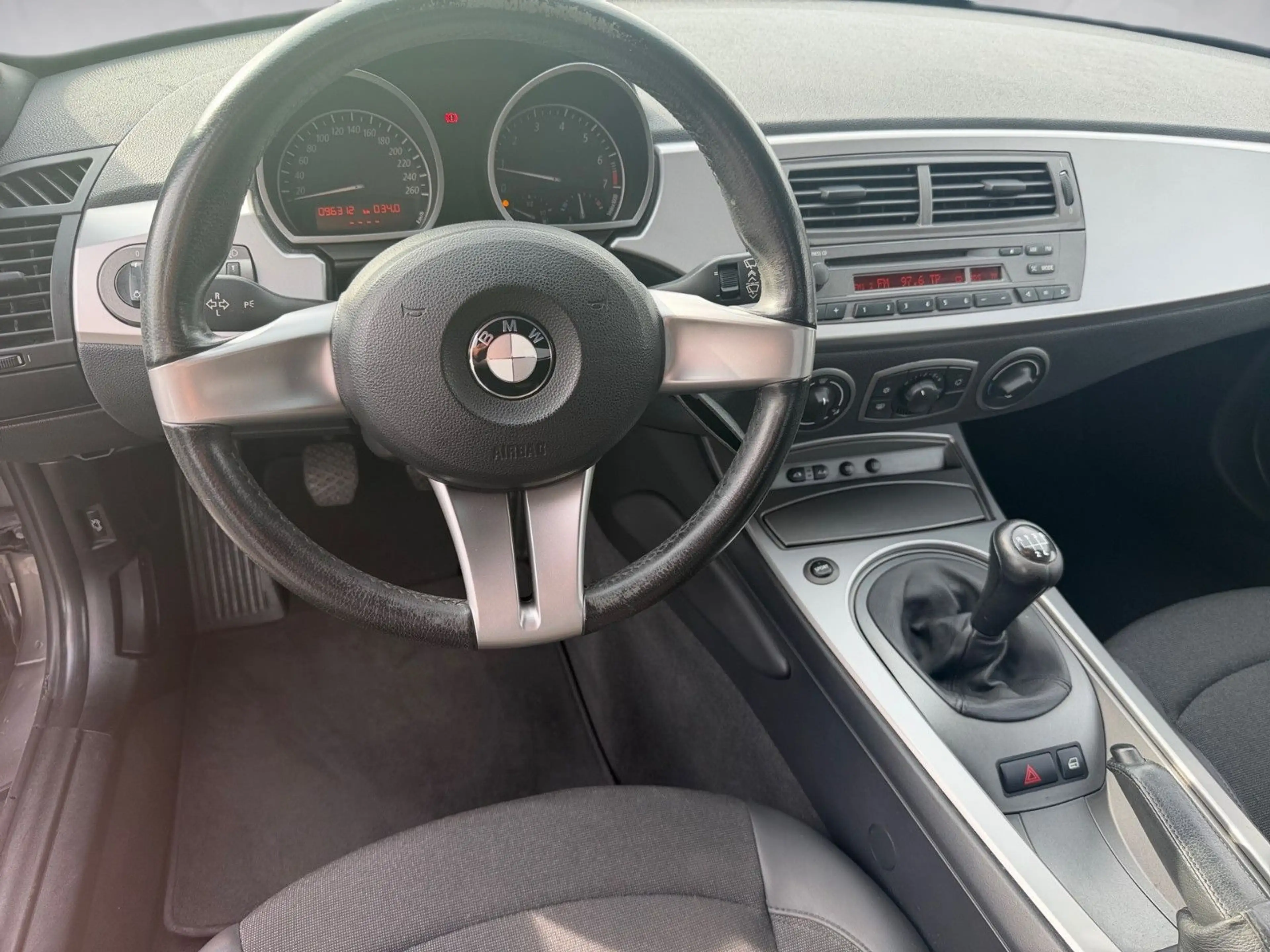 BMW Z4 2.5i*H&R*HU/AU+Service neu*ERST 96300KM* — photo 11