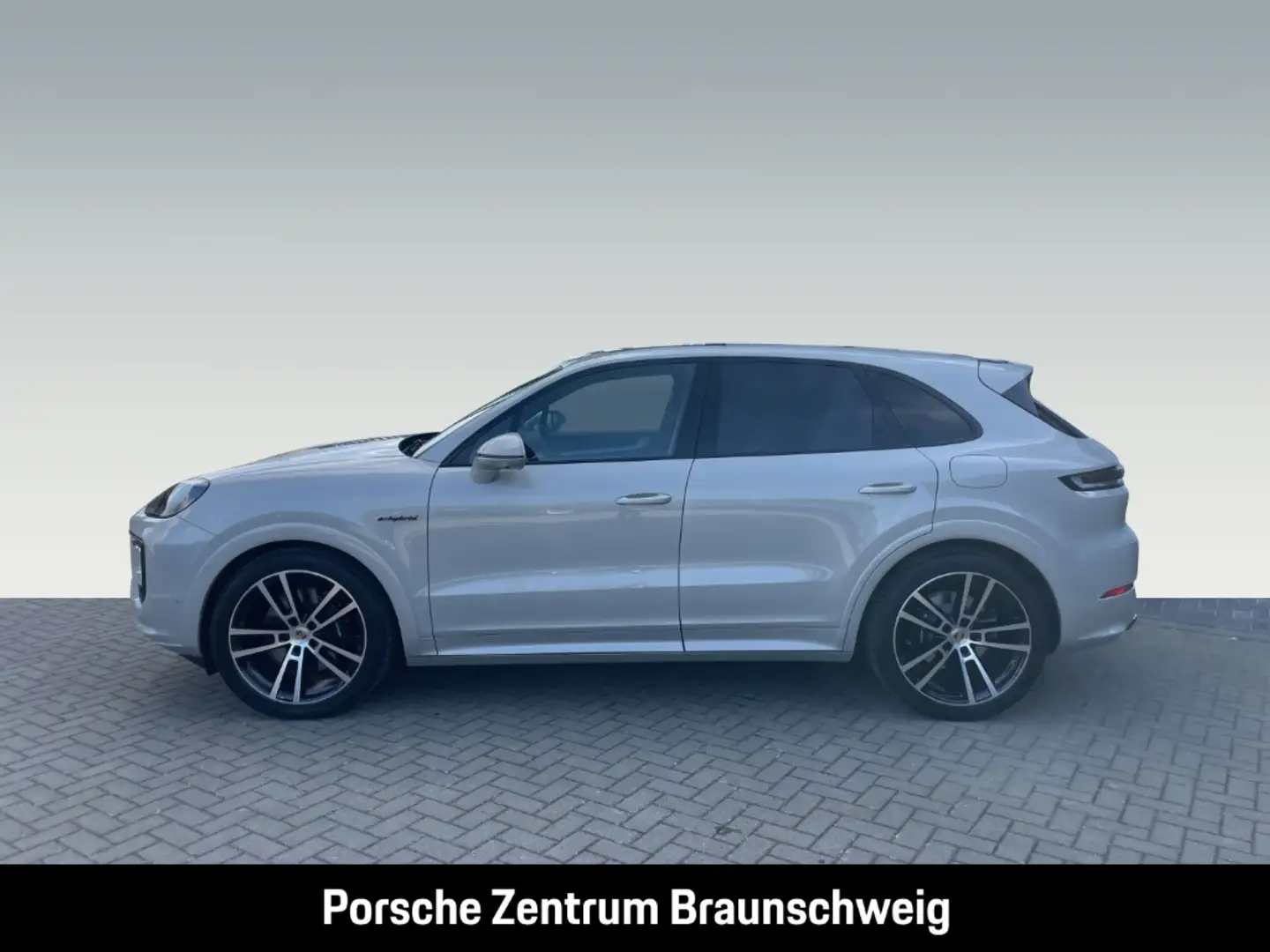 Porsche Cayenne E-Hybrid BOSE Panoramadach Luftfederung Beige - 2