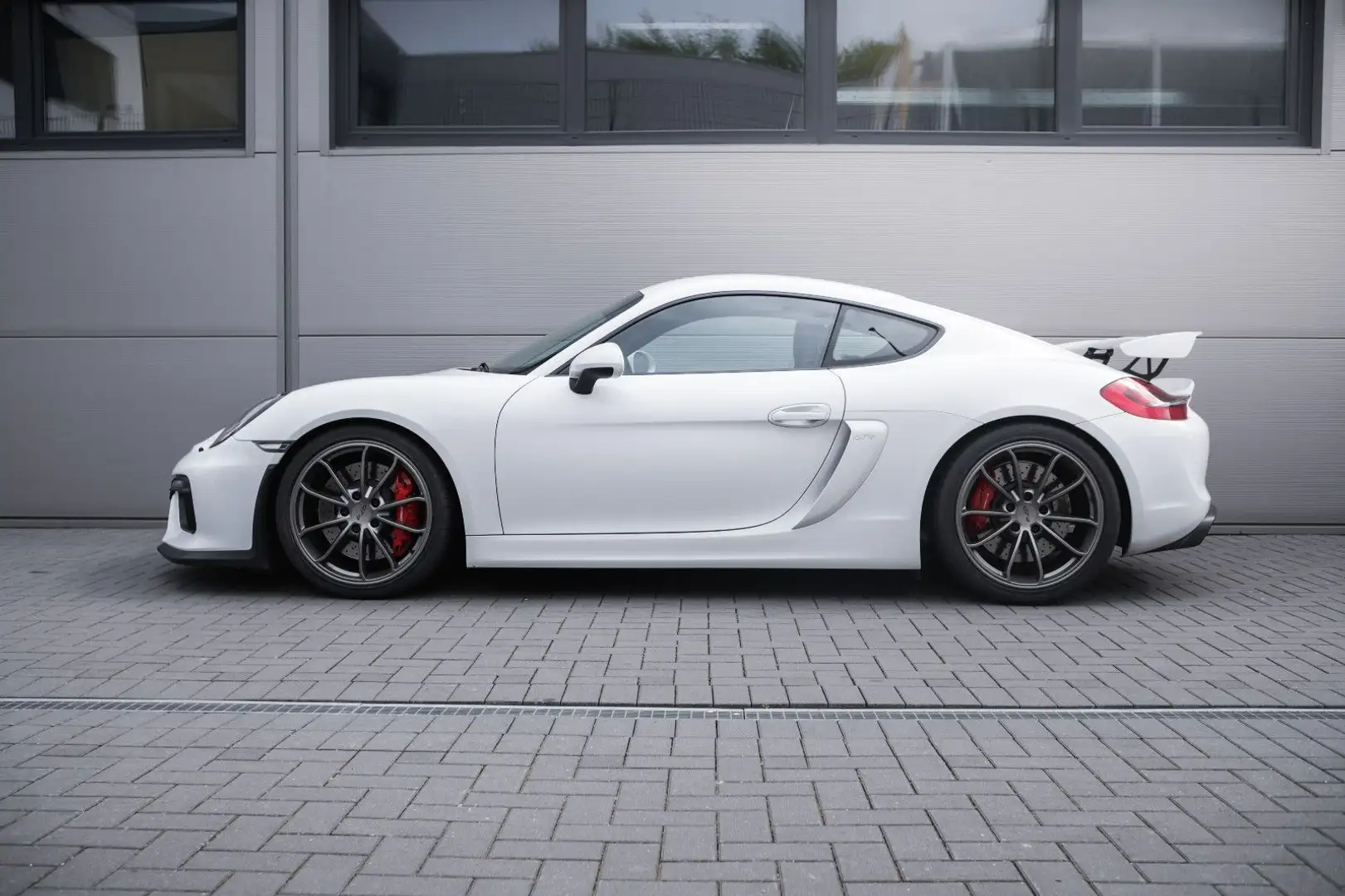 Porsche Cayman GT4-Sport-Chrono-Approved-PCM Белый - 1