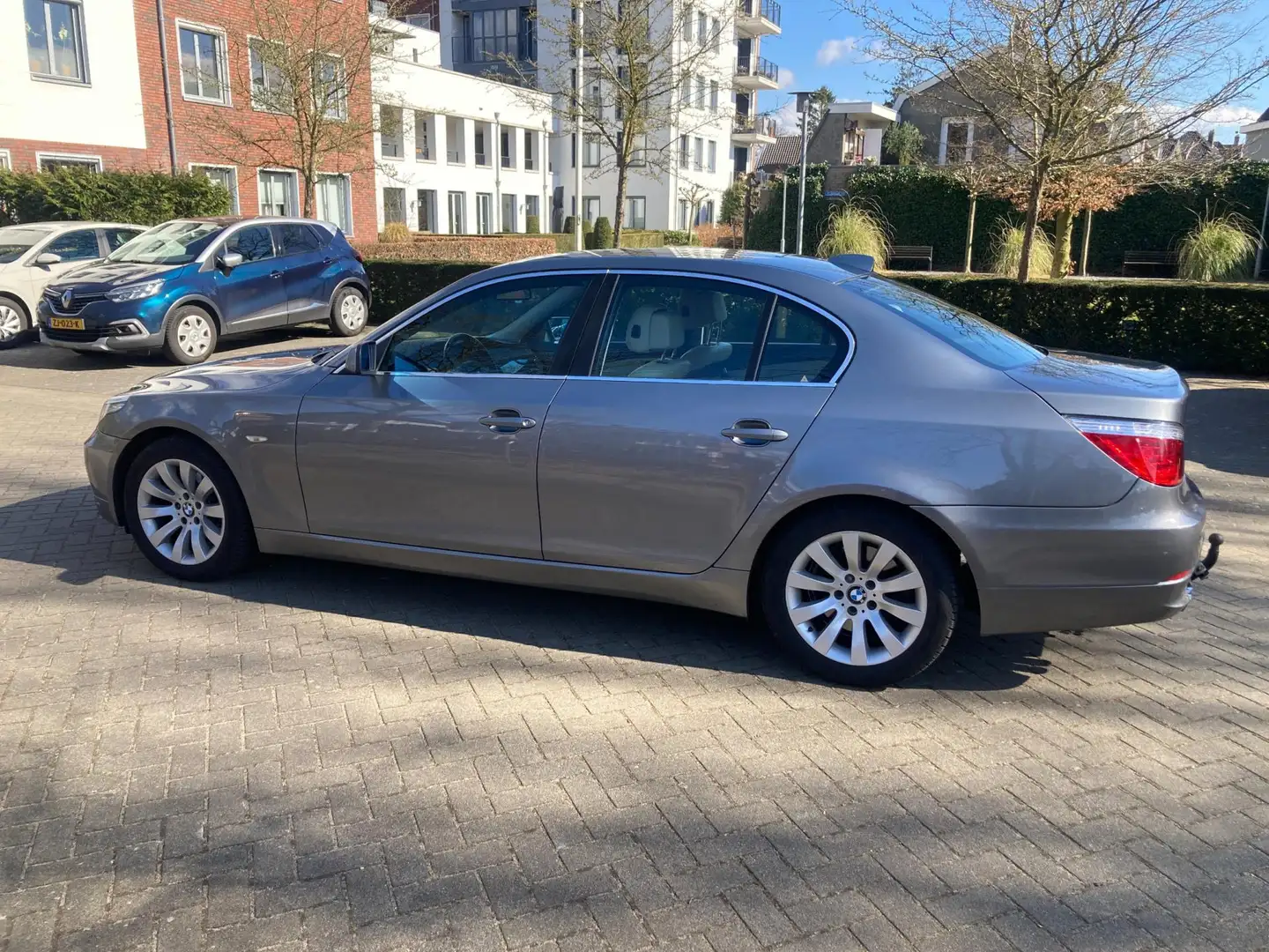 BMW 523 5-serie 523i Business Line Gris - 2