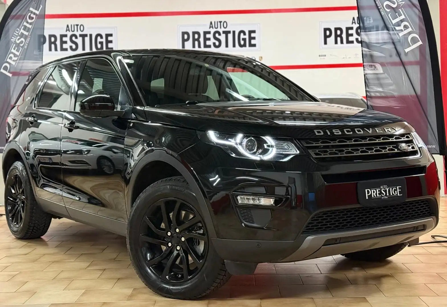 Land Rover Discovery Sport 2.0 td4 HSE Luxury awd 150cv auto my19 Schwarz - 1