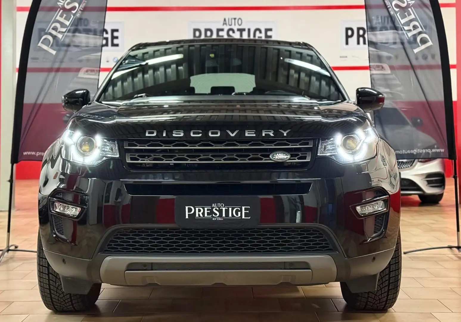 Land Rover Discovery Sport 2.0 td4 HSE Luxury awd 150cv auto my19 Schwarz - 2