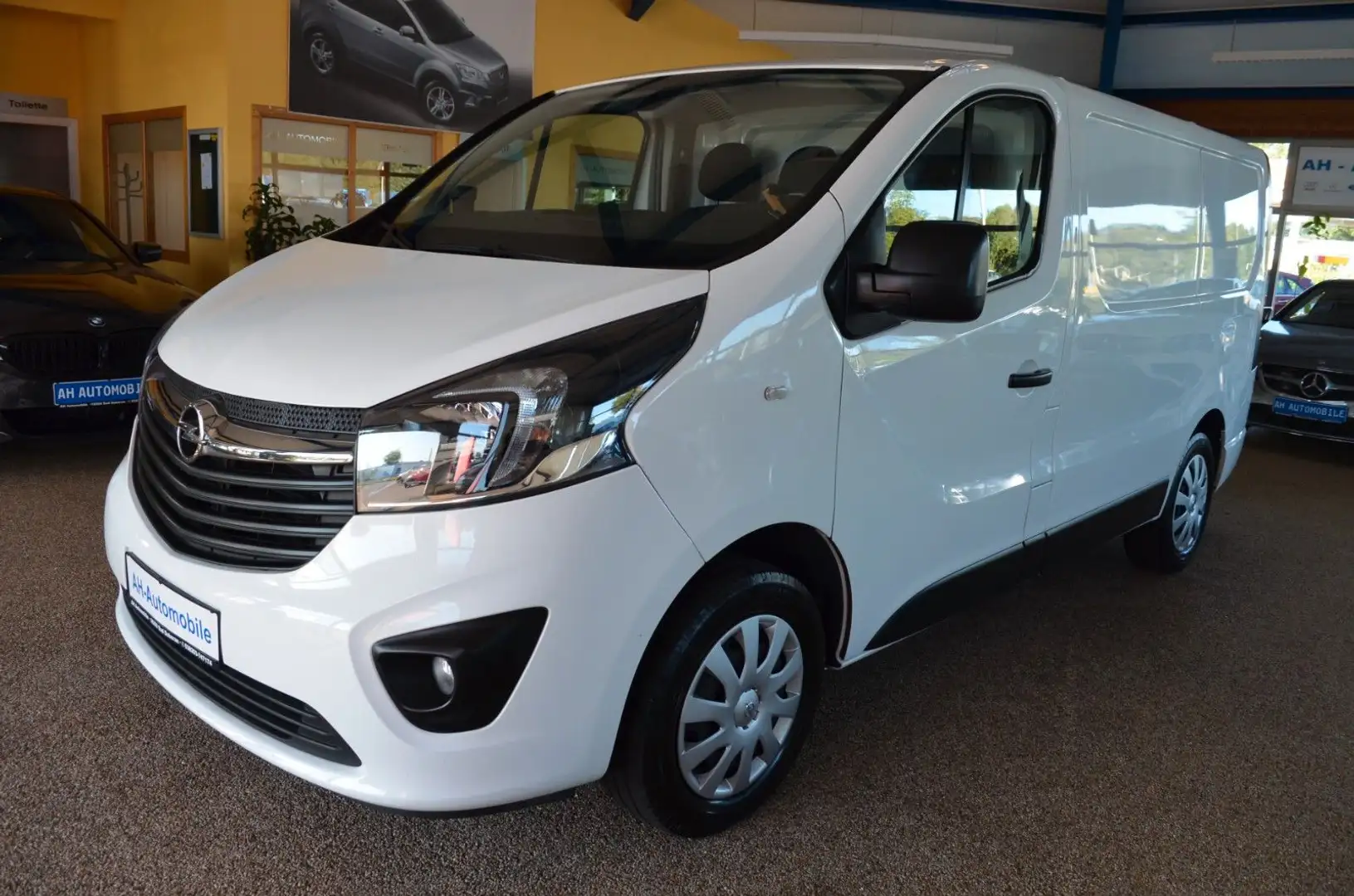 Opel Vivaro B Kasten/Kombi Kasten L1H1 NAVIGATION Weiß - 1