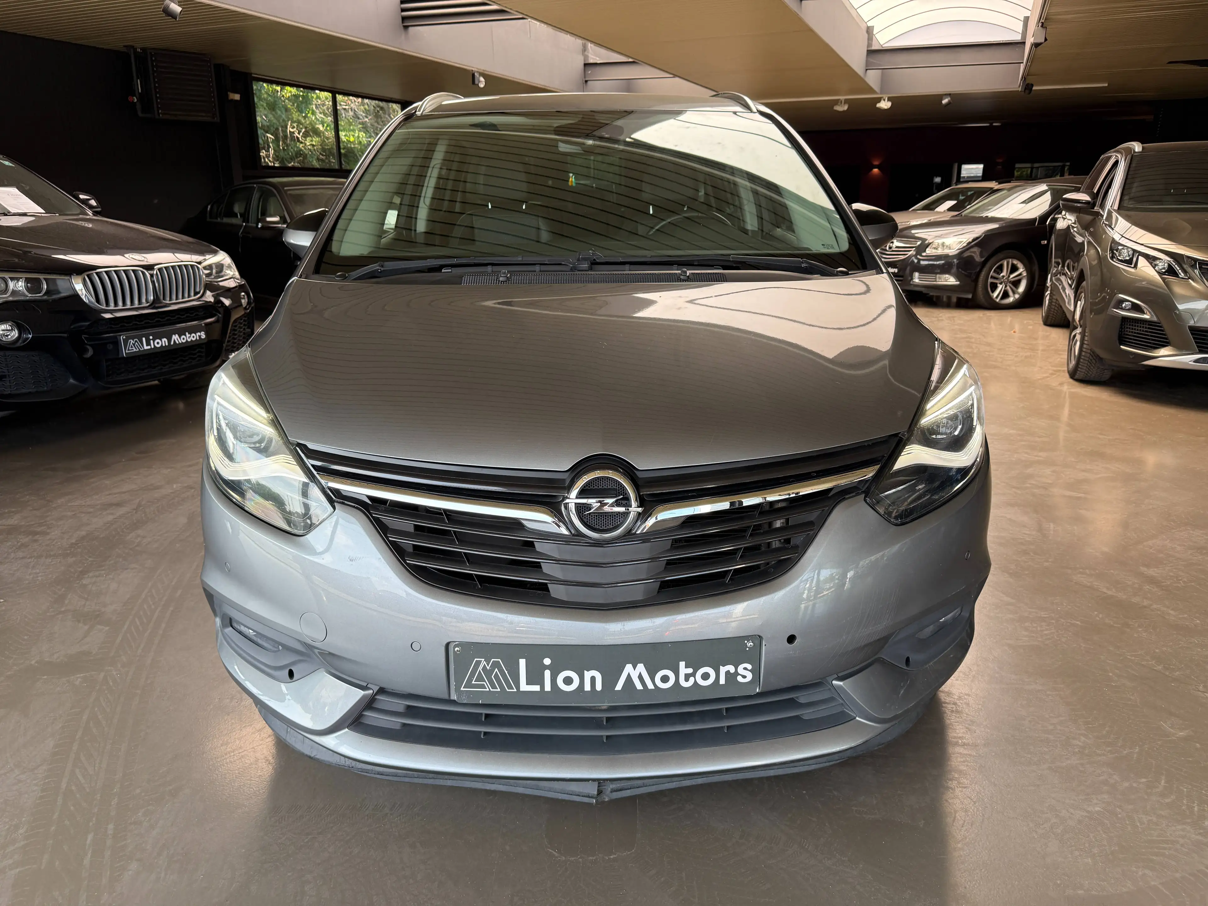 Opel Zafira Tourer Zafira 1.6 CDTi ecoFLEX Cosmo Start/Stop — photo 2