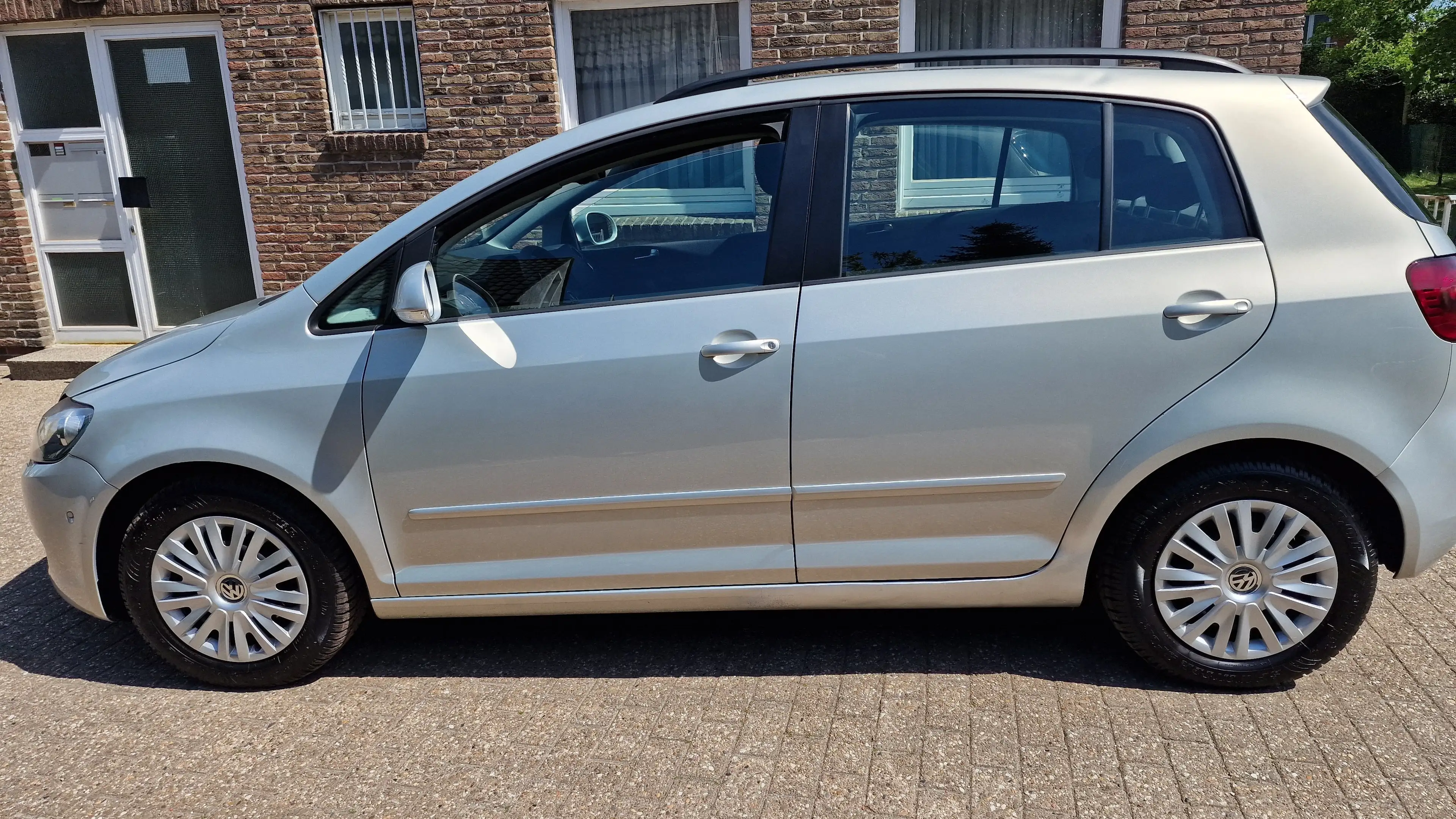 Volkswagen Golf Plus Trendline Automatik (74Tkm) Tüv Neu — photo 2