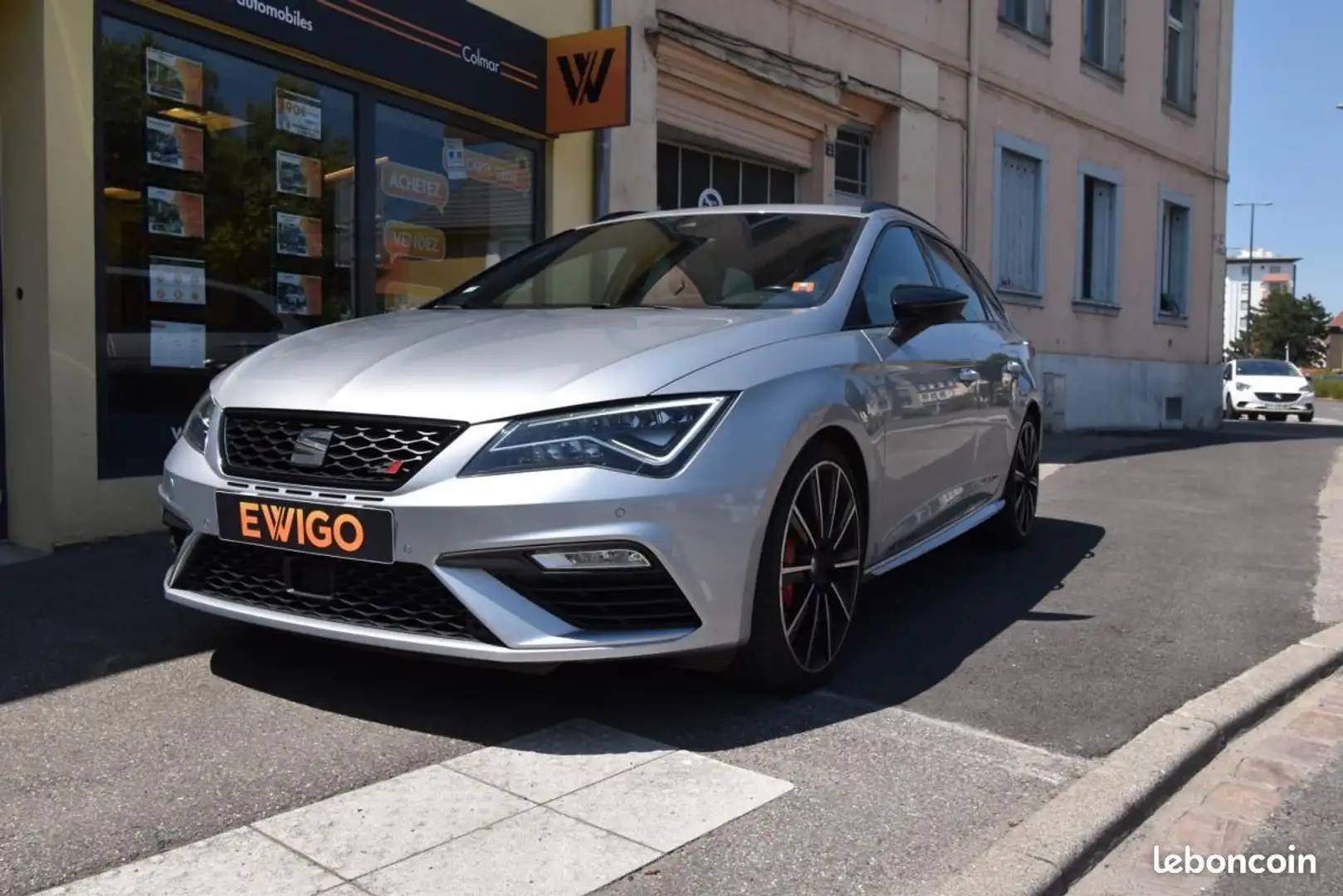 SEAT Leon 2.0 TSI 300 CUPRA TOIT OUVRANT CARPLAY GARANTIE 6  Gris - 1