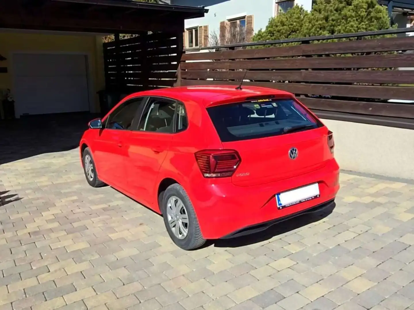 Volkswagen Polo Polo 1.0 Trendline Rot - 2
