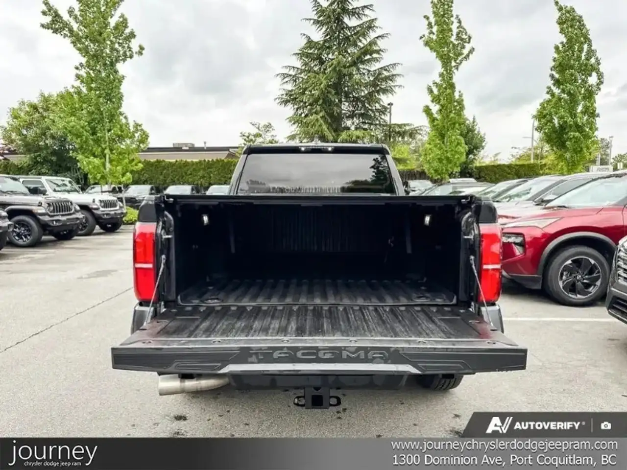 Toyota Tacoma снимка Toyota Tacoma