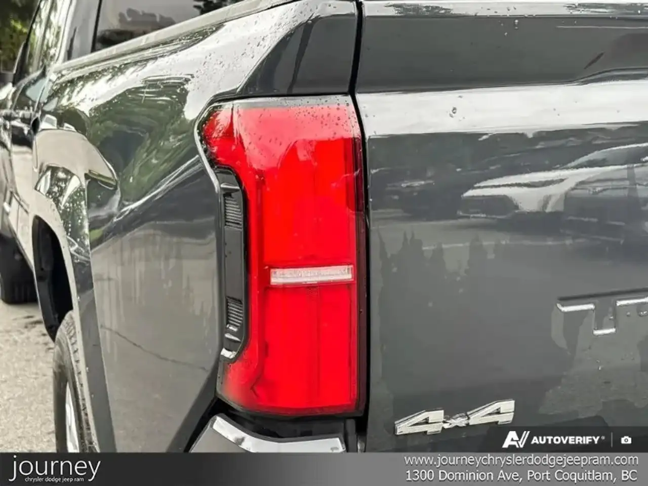 Toyota Tacoma снимка Toyota Tacoma
