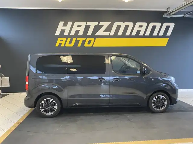 Opel Zafira ZAFIRA GS-Line (L) 2,2 180PS 8G Automatik 7 Sitze Ansicht 5