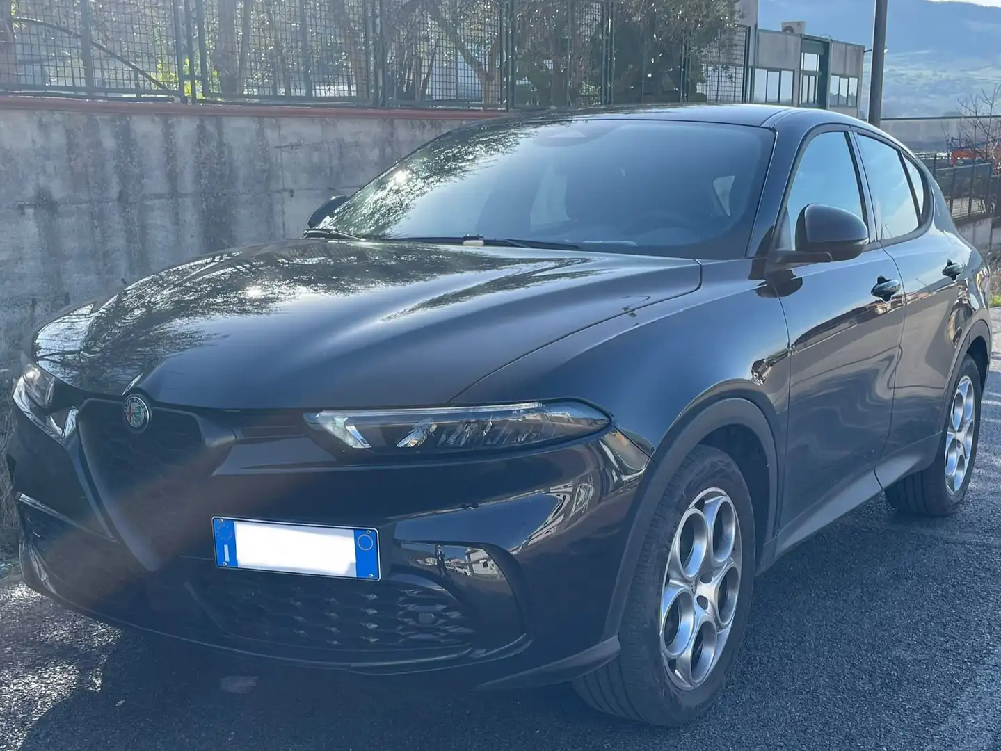 Alfa Romeo Tonale 1.6 MY24 SPRINT 130CV Schwarz - 2