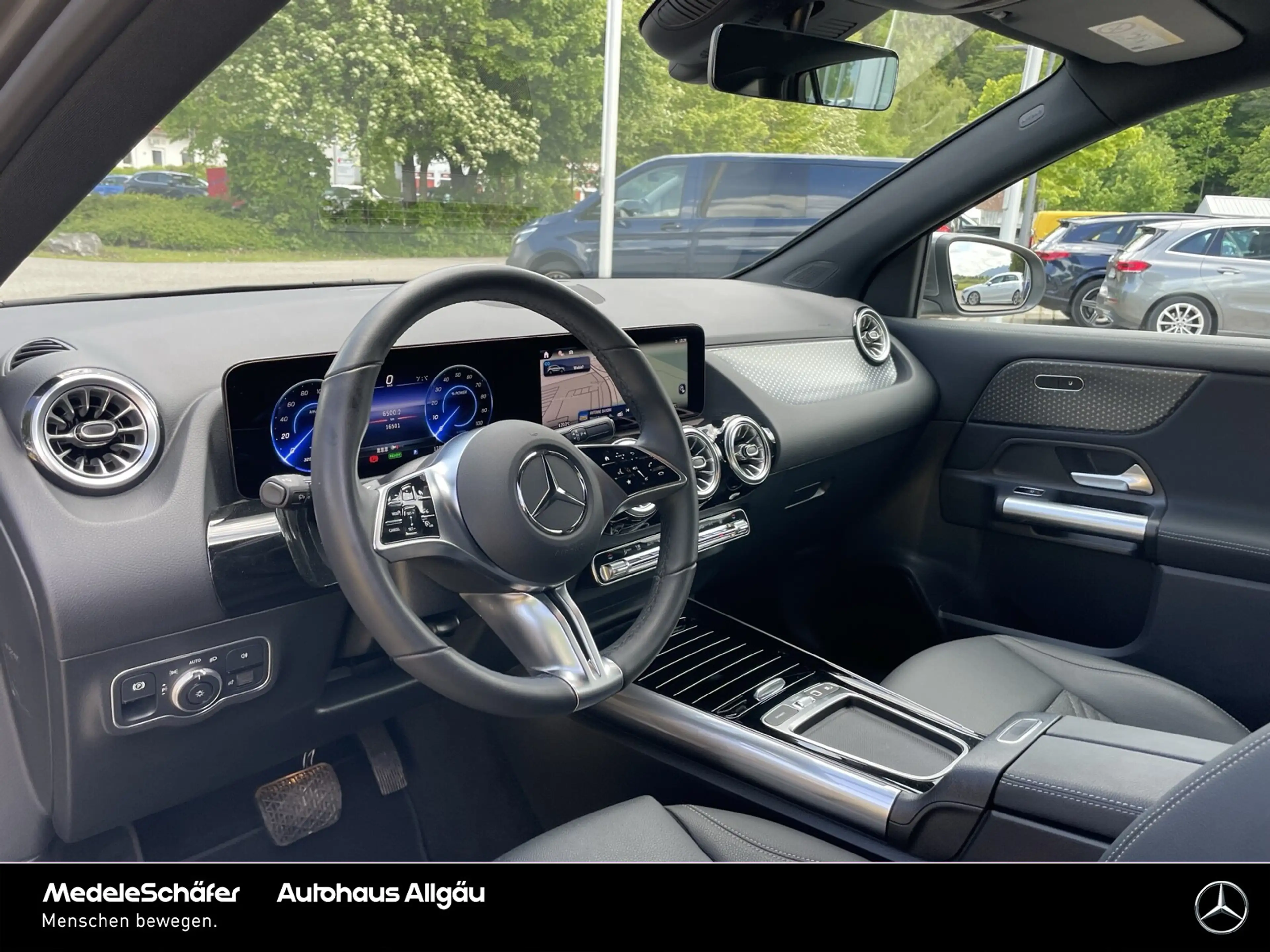 Mercedes-Benz EQA 300 EQA 300 4M Progressive Vorr-Dist Kam LED KeylGO — photo 15