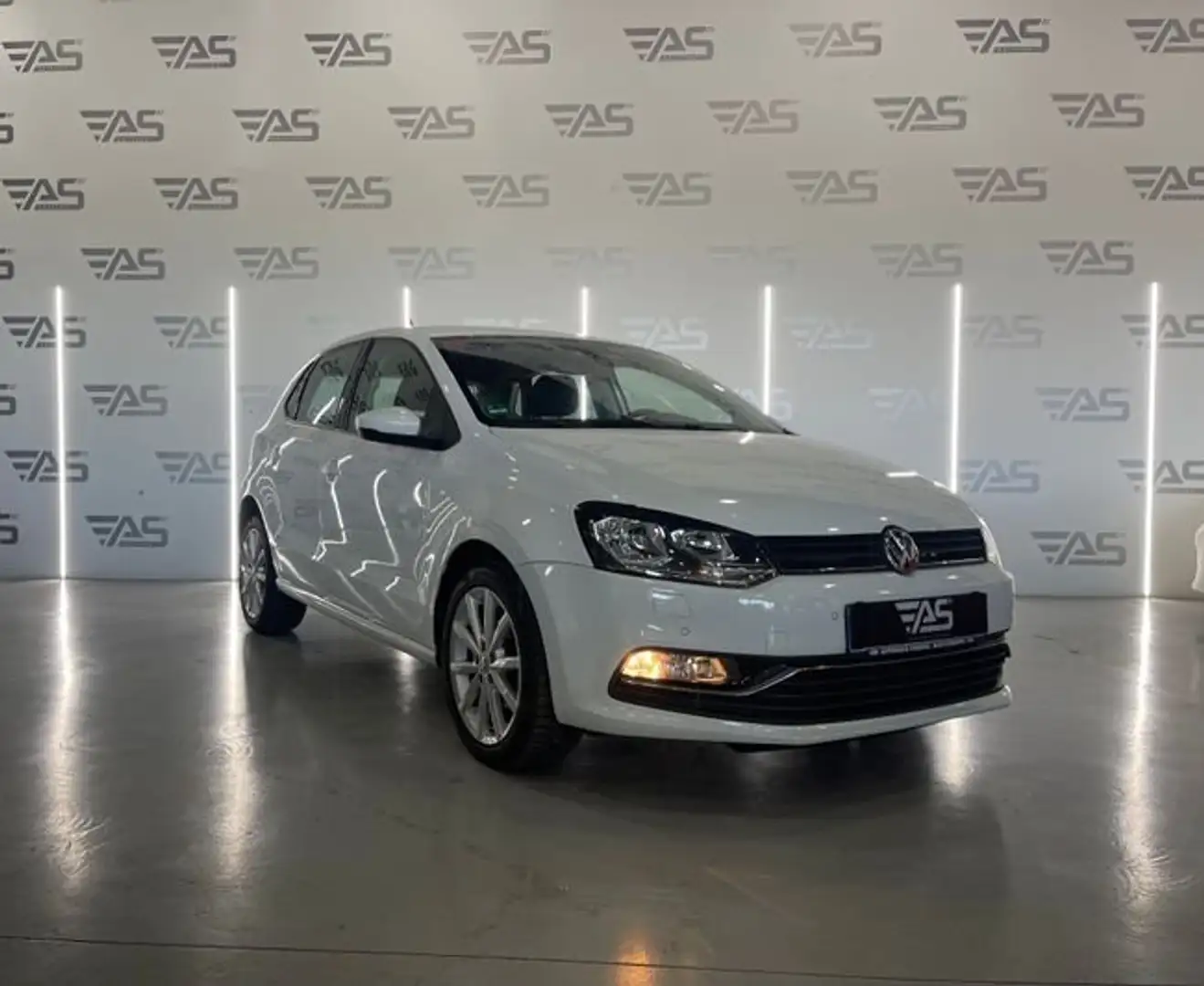 Volkswagen Polo 1.2 Advance Blanco - 2