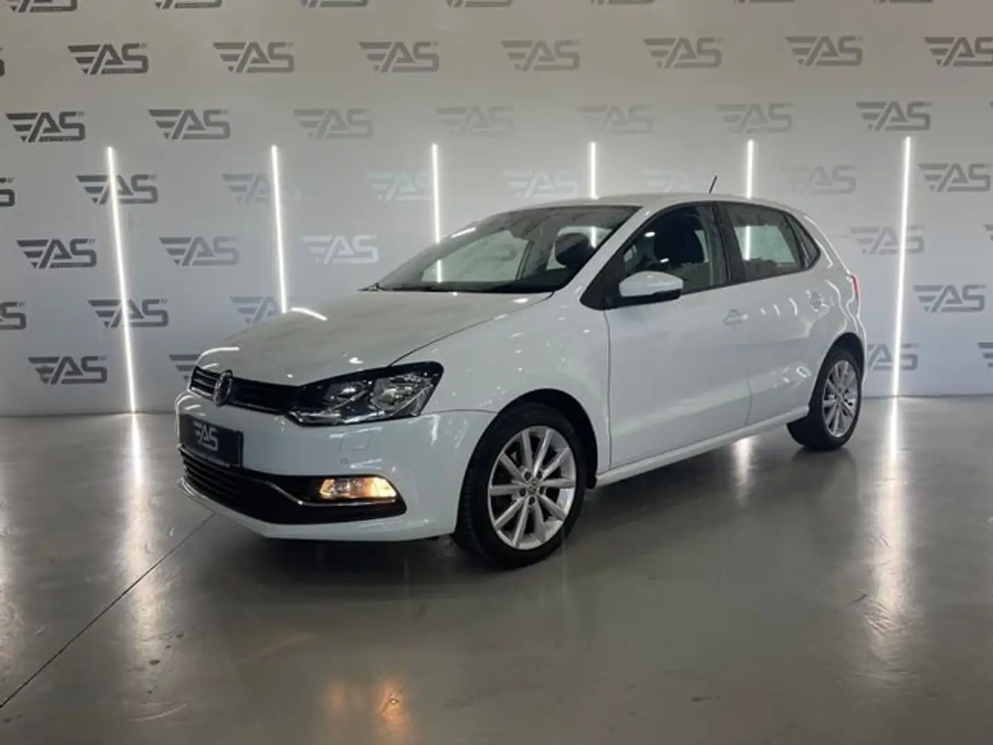 Volkswagen Polo 1.2 Advance Blanco - 1