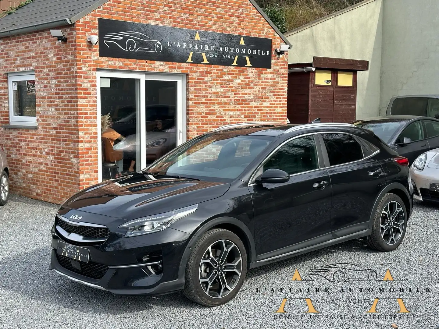 Kia XCeed 1.5 - APPLE CARPLAY - CAM ARR - GARANTIE 7 ANS KIA Noir - 1