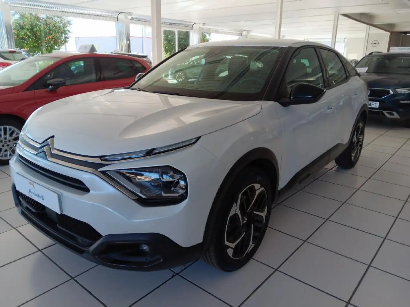 Citroen C4 1.2 PURETECH 130 S&S FEEL PACK 5P Blanco - 1