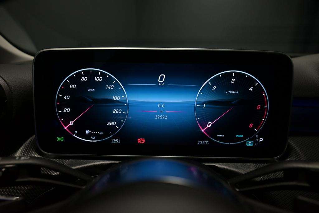 Mercedes-Benz C 220