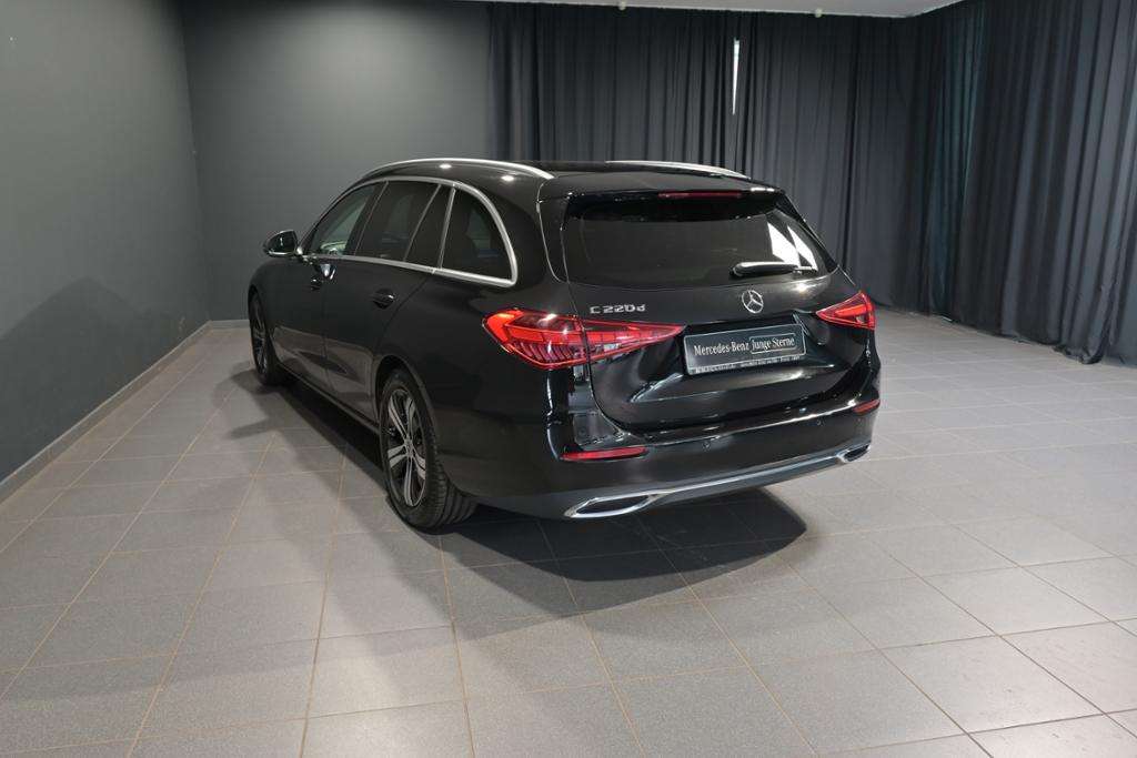 Mercedes-Benz C 220