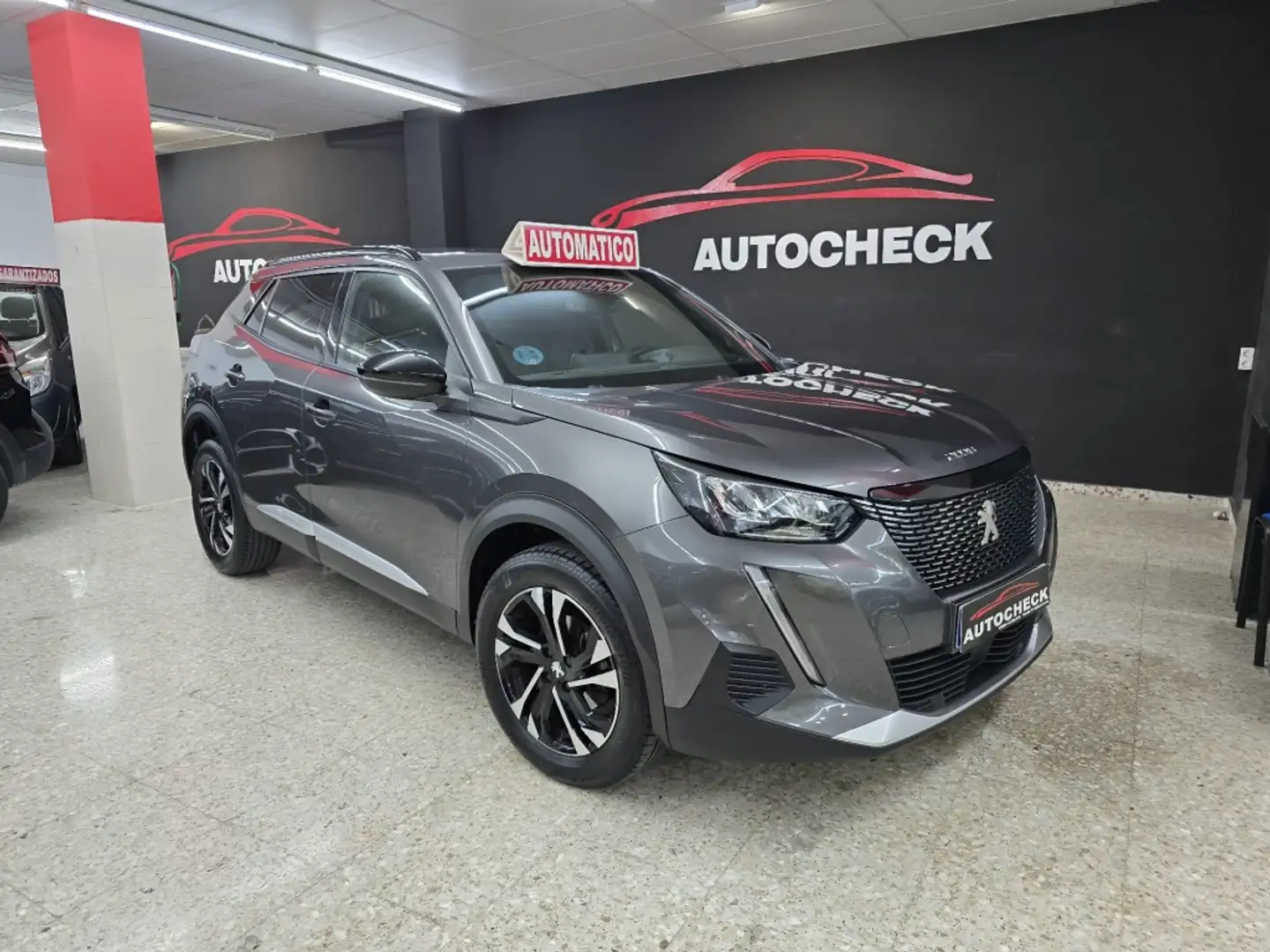 Peugeot 2008 1.2 PureTech S&S Allure Pack EAT8 130 Gris - 1