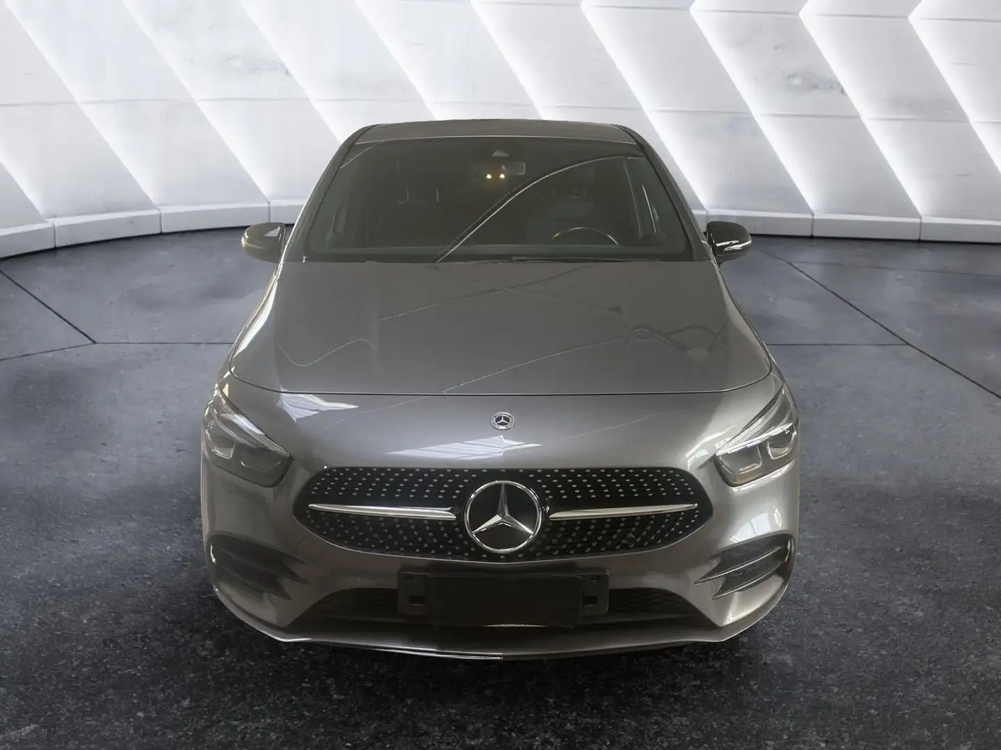 Mercedes-Benz B 180 B 180 d Automatic Premium Grigio - 2