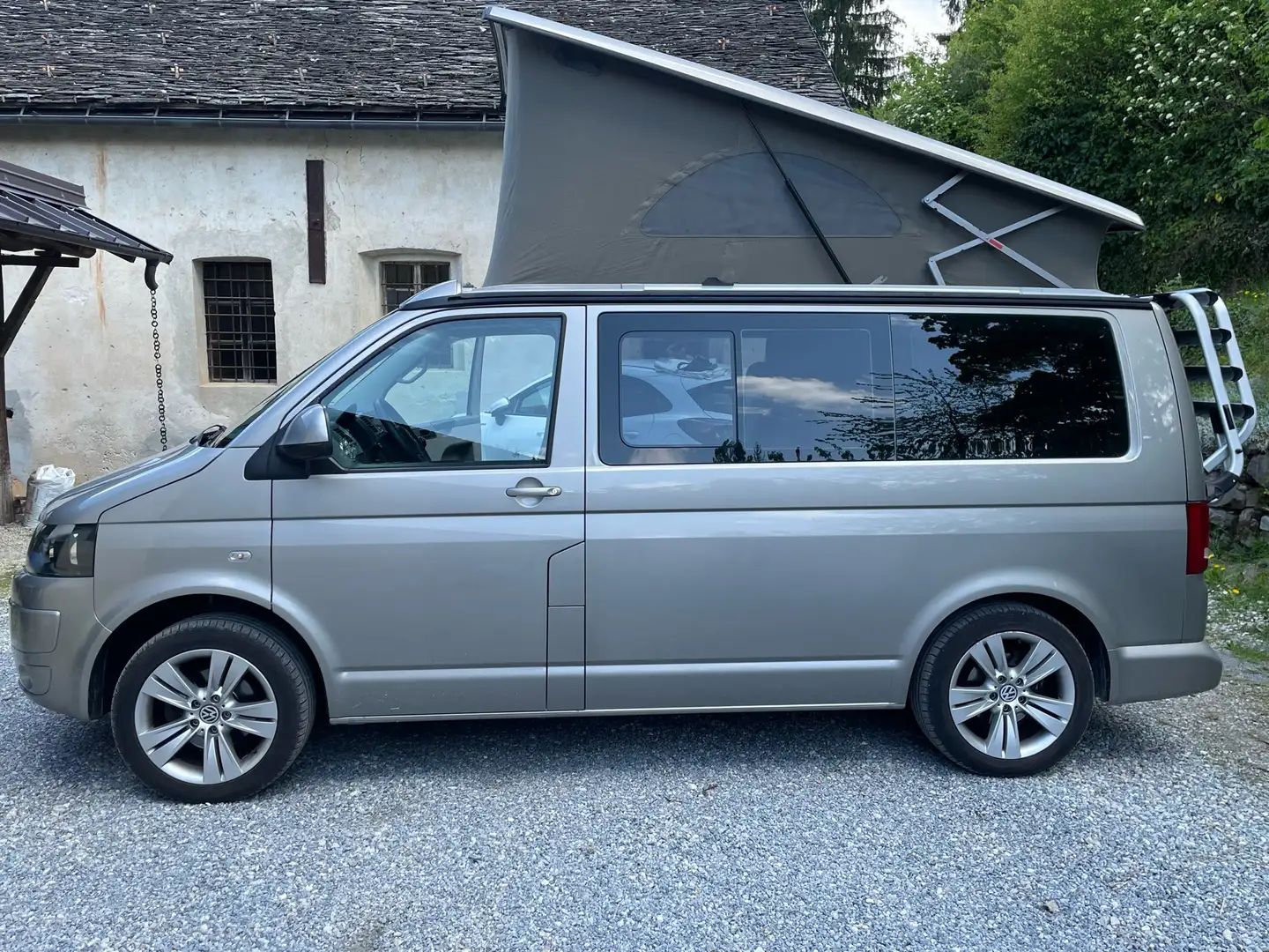 Volkswagen T5 California - 2
