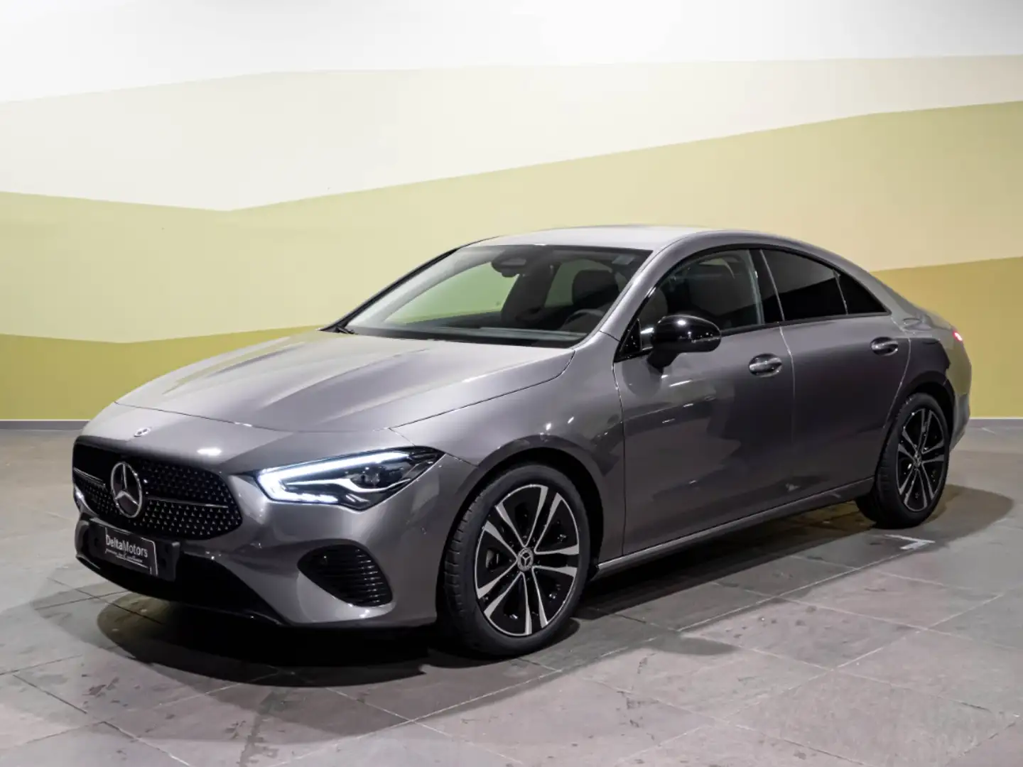 Mercedes-Benz CLA 180 d AUTOMATIC COUPE' Grigio - 1