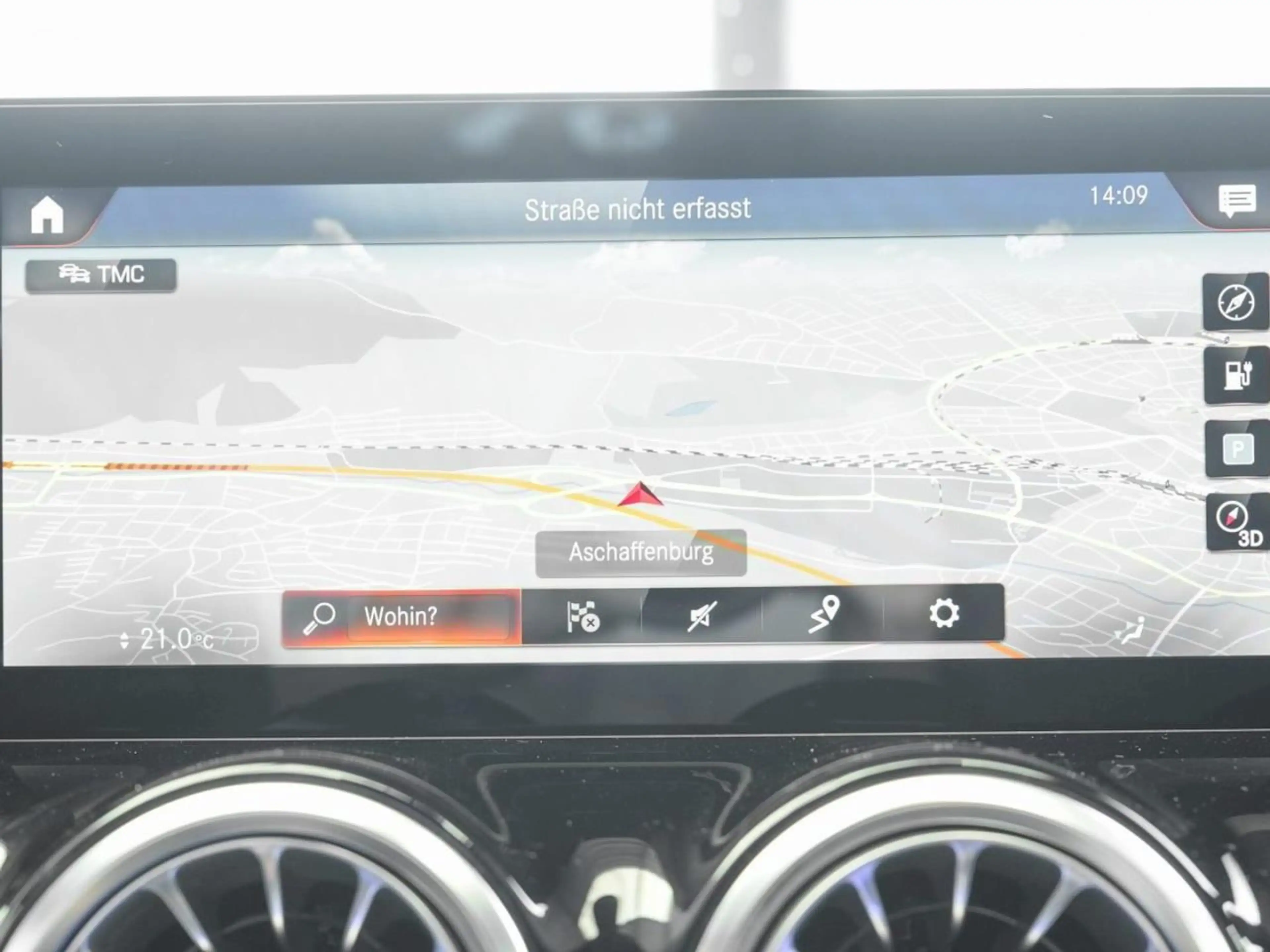 Mercedes-Benz EQA 250 AMG Night EasyPack Kamera SpurH ParkA — photo 13