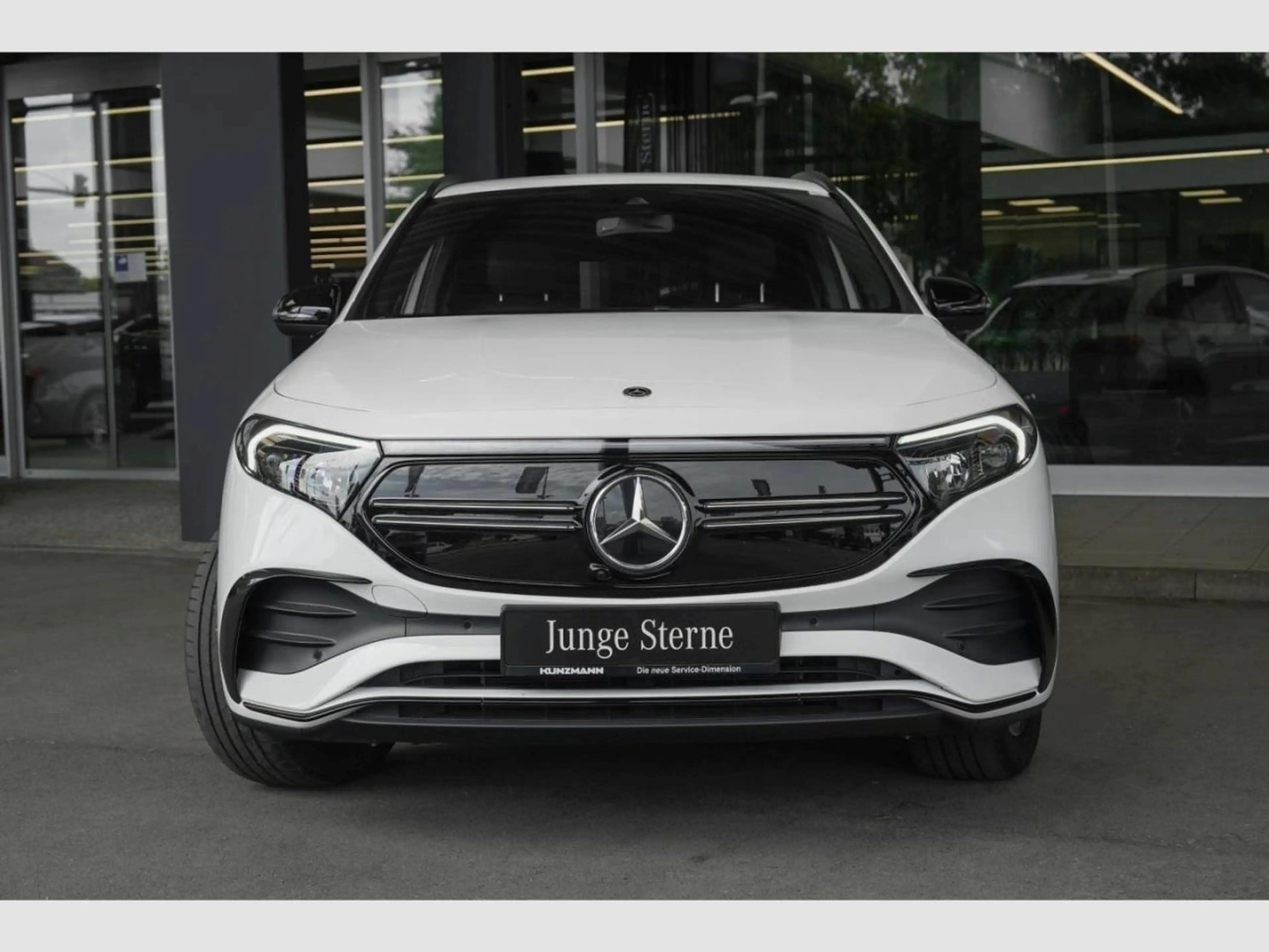Mercedes-Benz EQA 250 AMG Night EasyPack Kamera SpurH ParkA — photo 2