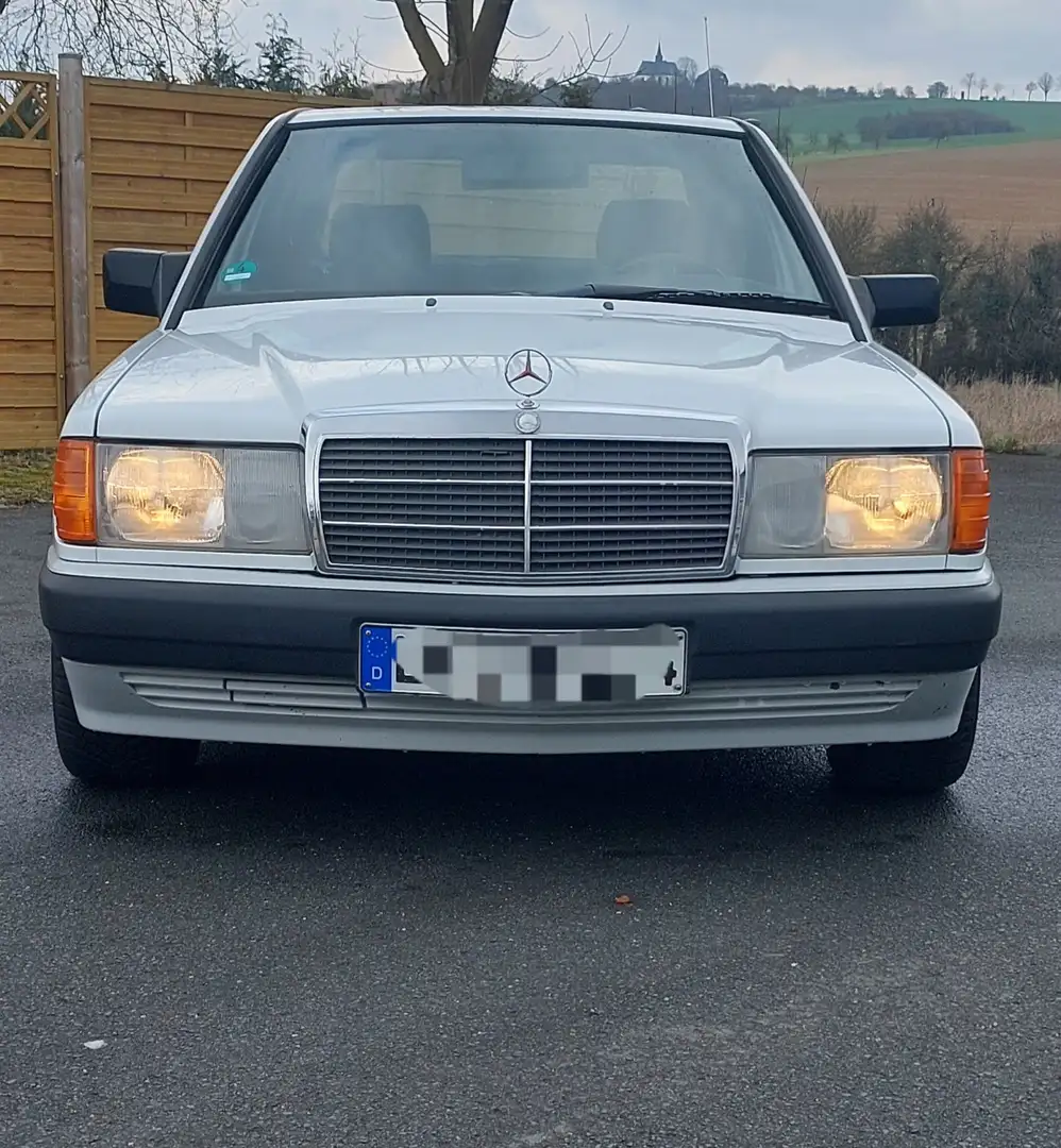 Mercedes-Benz 190 E 1.8 - 1