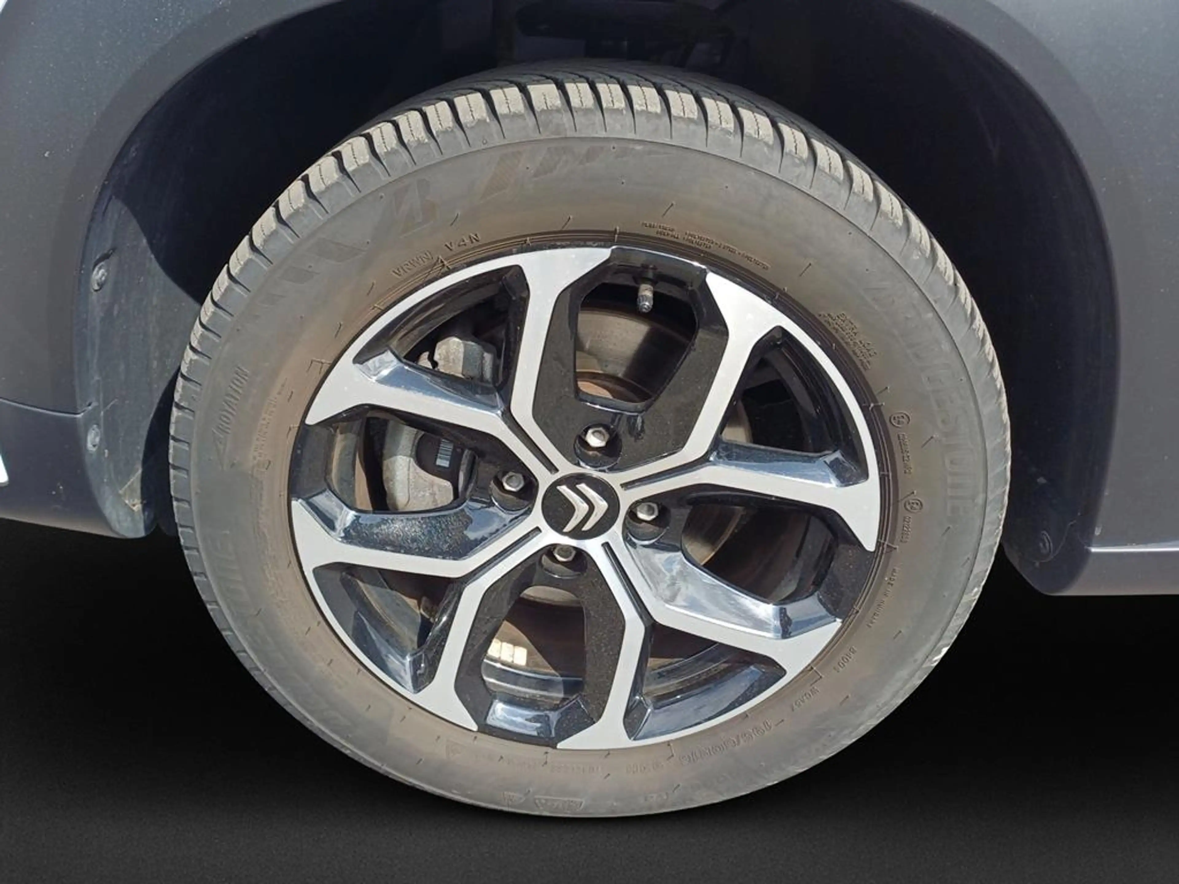 Citroen C3 Aircross PureTech 110 S&S Shine — photo 7