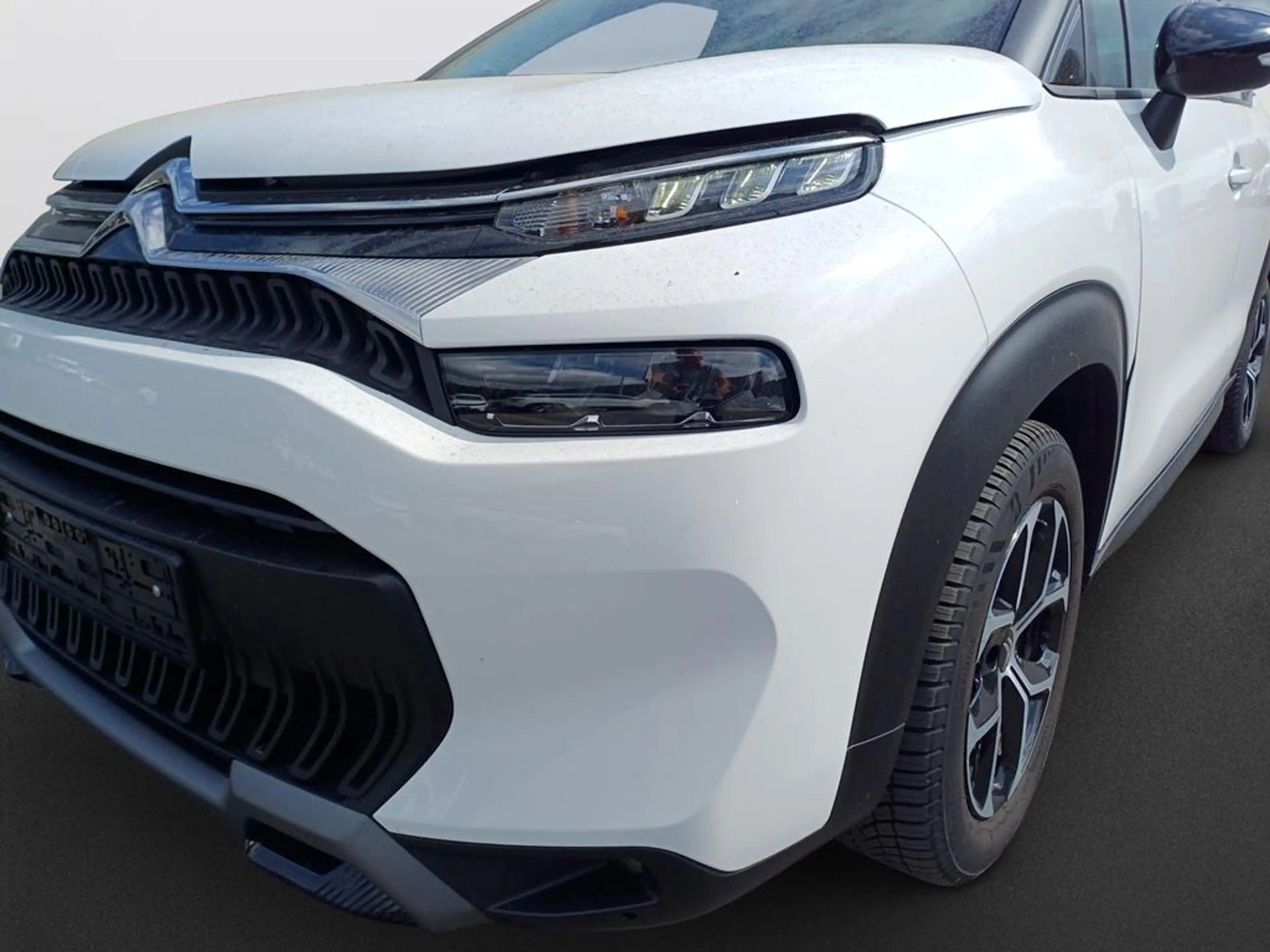 Citroen C3 Aircross PureTech 110 S&S Shine — photo 8